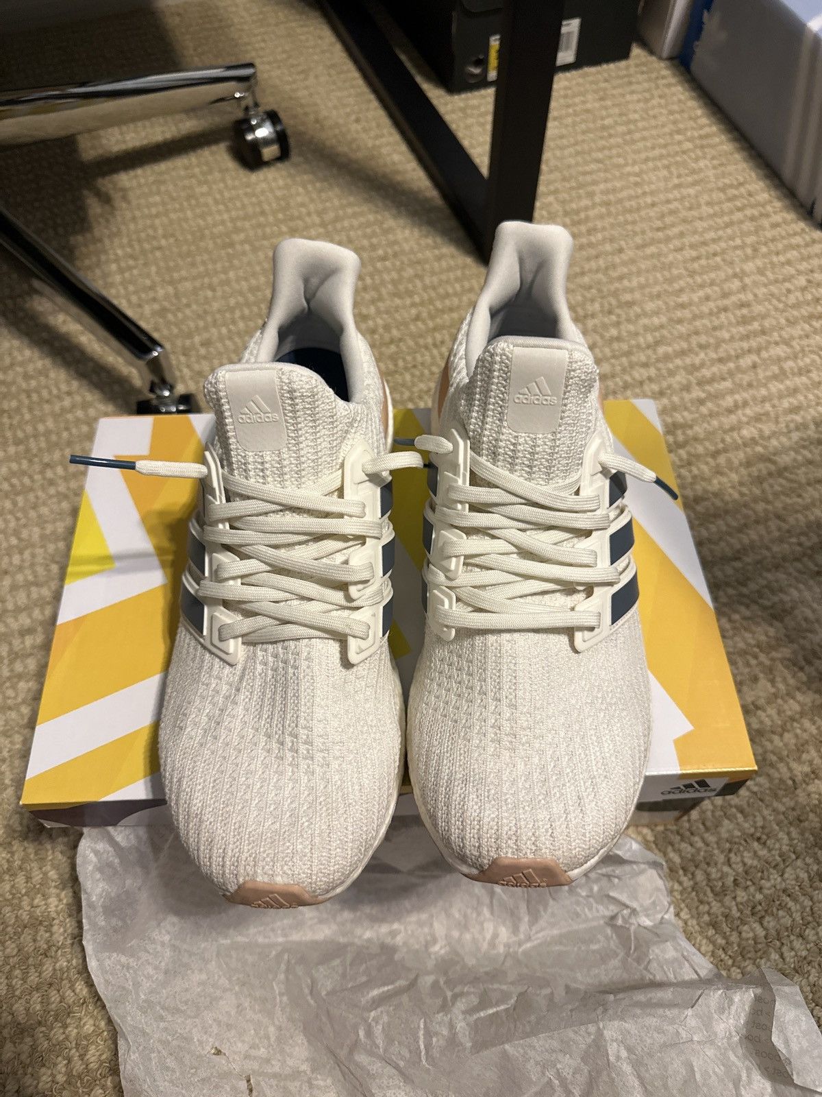 Adidas ultra boost 4.0 show your stripes cloud white best sale