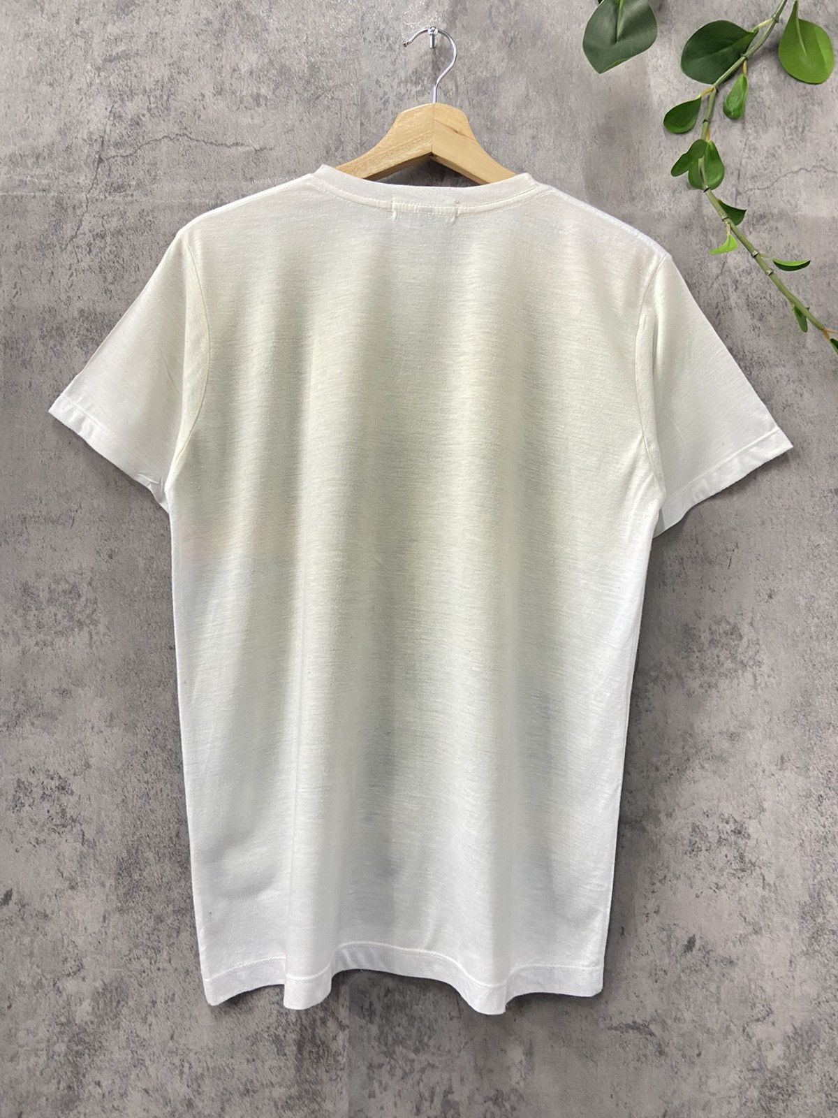 Japanese Brand Gibgae Japan Art Famous Celebrity Photo tee Tshirt Size US M / EU 48-50 / 2 - 6 Thumbnail