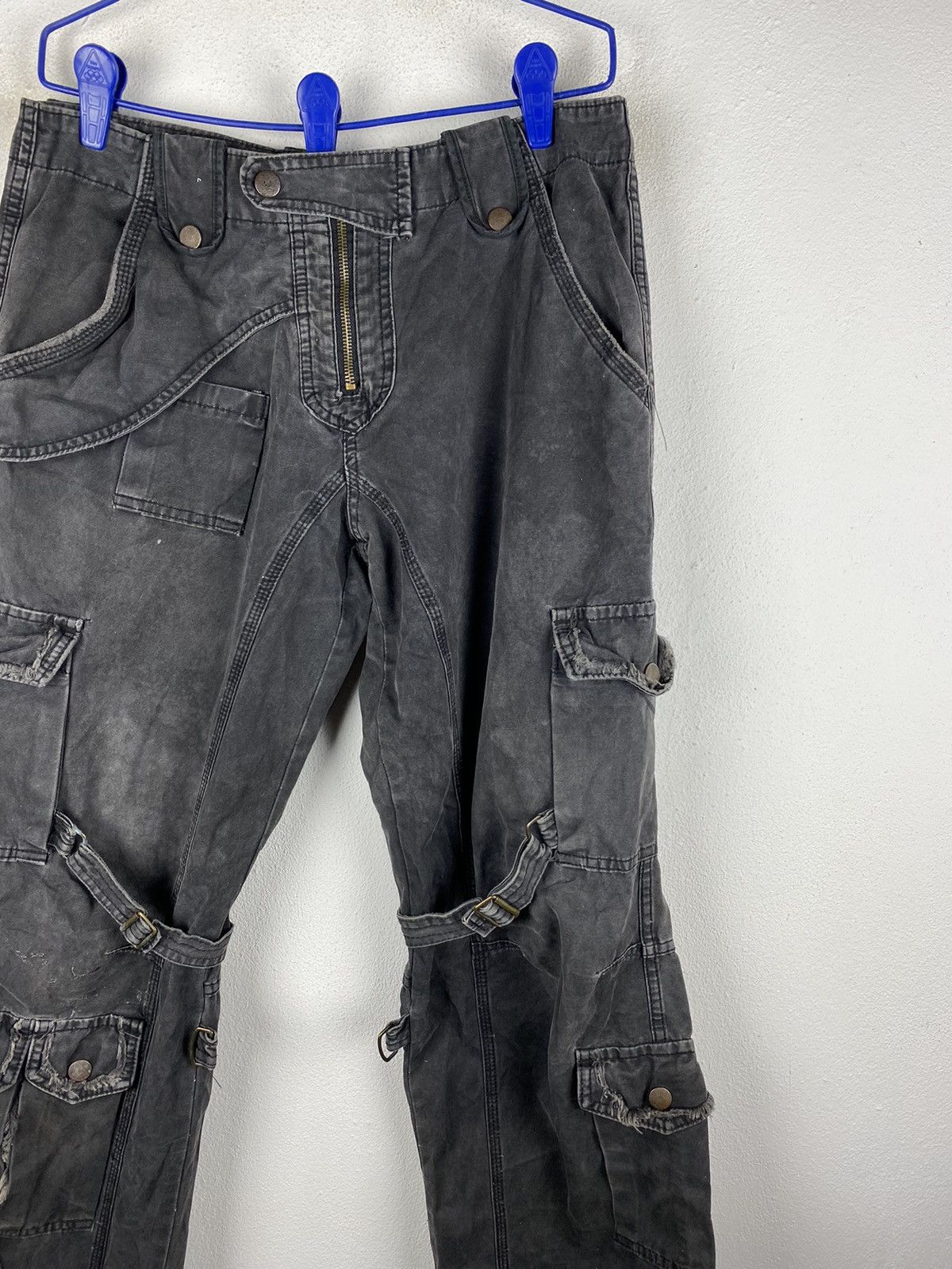 Japanese Brand 🔥SALE🔥BONDAGE PANTS TOKYO FASHION STYLE Size US 32 / EU 48 - 3 Thumbnail