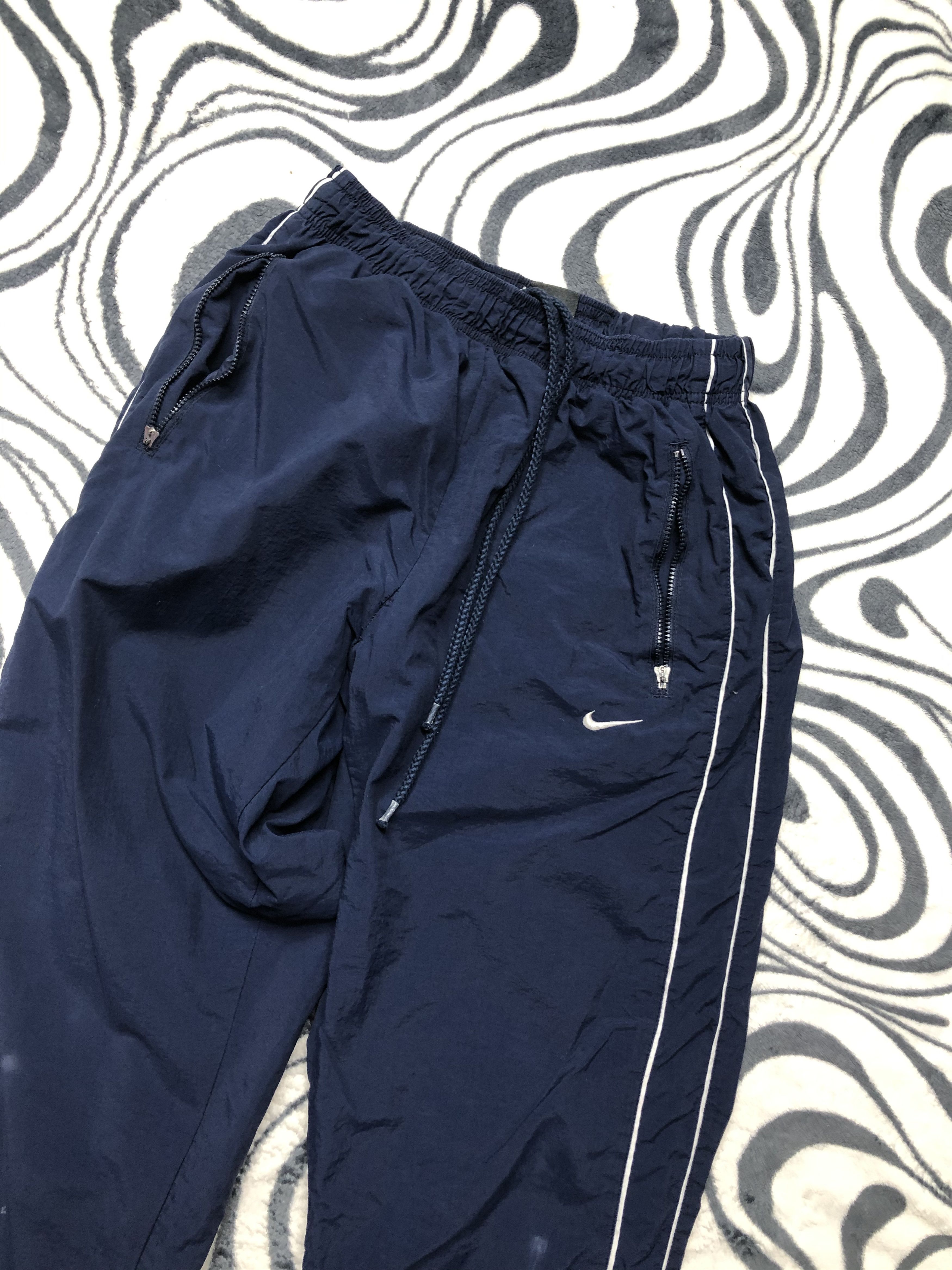 Nike Nike Distressed Vintage Mens Nylon Pants Y2K Drill Size US 30 / EU 46 - 2 Thumbnail