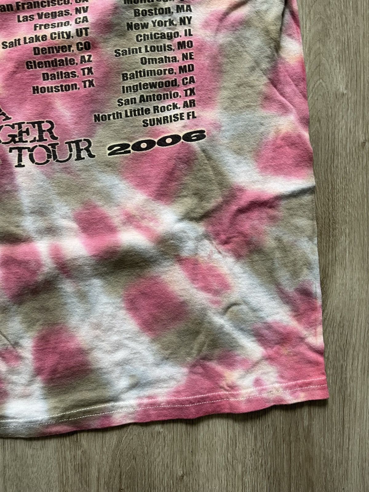 Vintage Vintage 2005-06 Rolling Stones A Bigger Bang Tour Shirt Size US XL / EU 56 / 4 - 23 Thumbnail