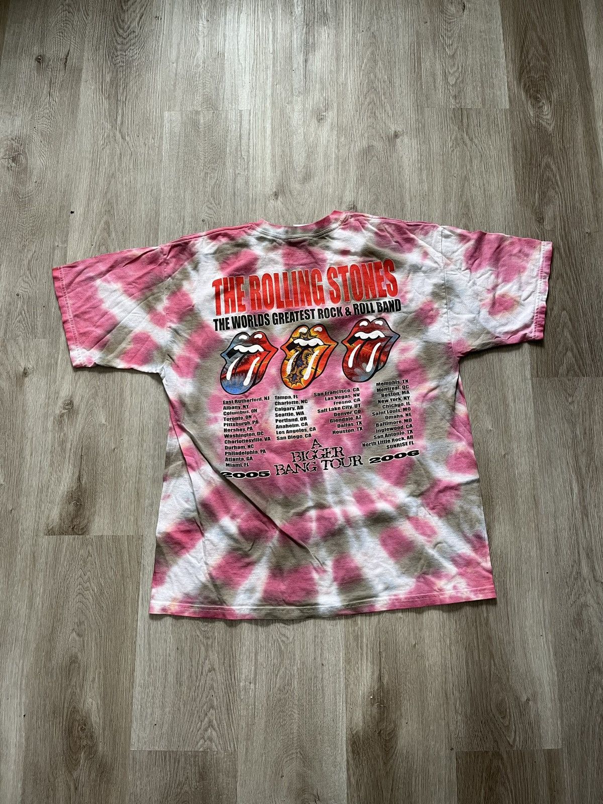 Vintage Vintage 2005-06 Rolling Stones A Bigger Bang Tour Shirt Size US XL / EU 56 / 4 - 3 Thumbnail