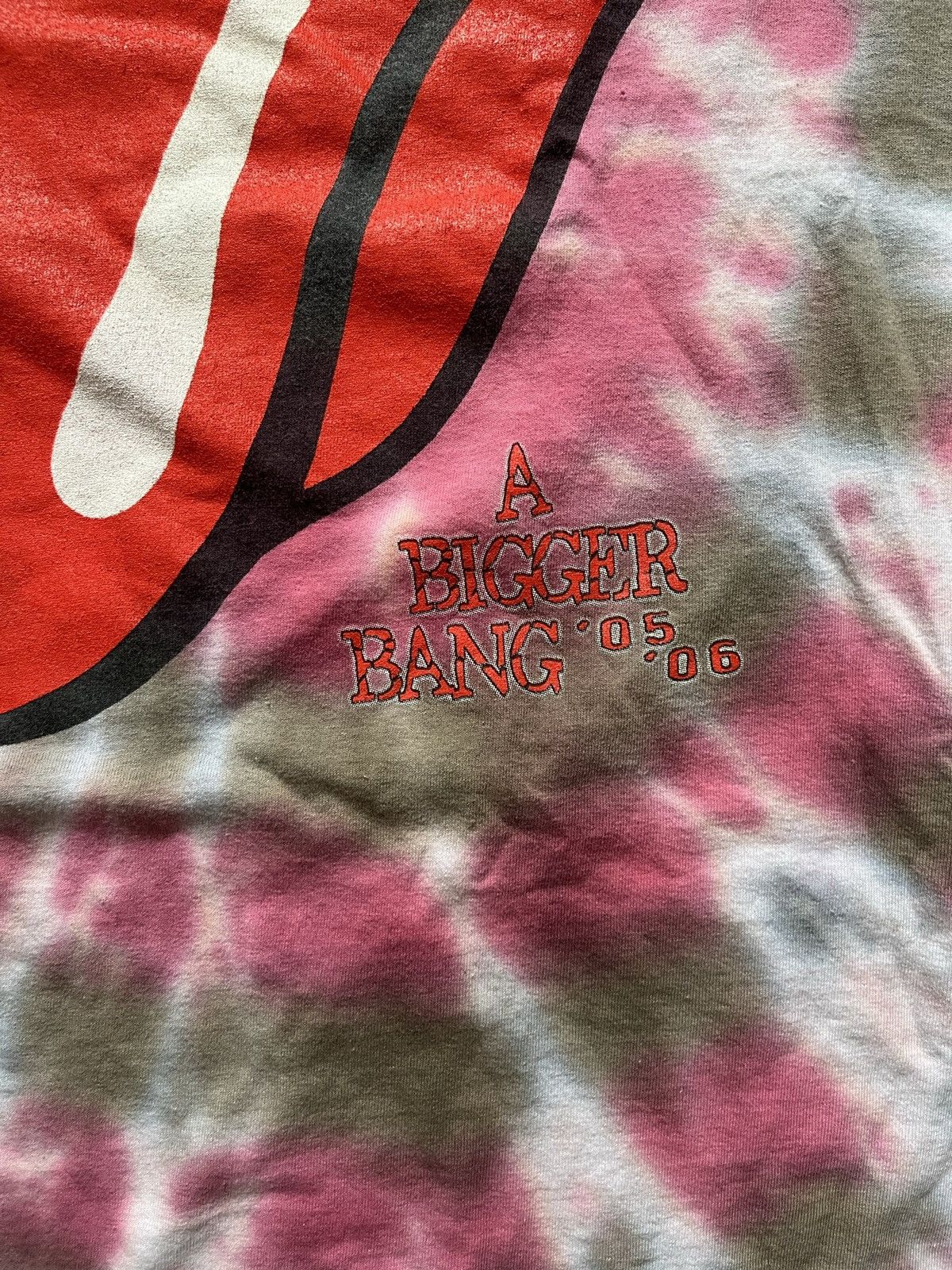 Vintage Vintage 2005-06 Rolling Stones A Bigger Bang Tour Shirt Size US XL / EU 56 / 4 - 9 Thumbnail