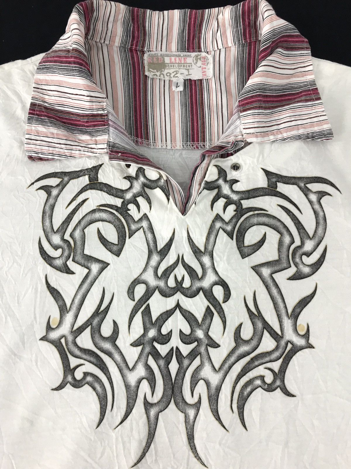 Vintage Vintage Red Line Double Neck Fashion Style Size US M / EU 48-50 / 2 - 4 Thumbnail