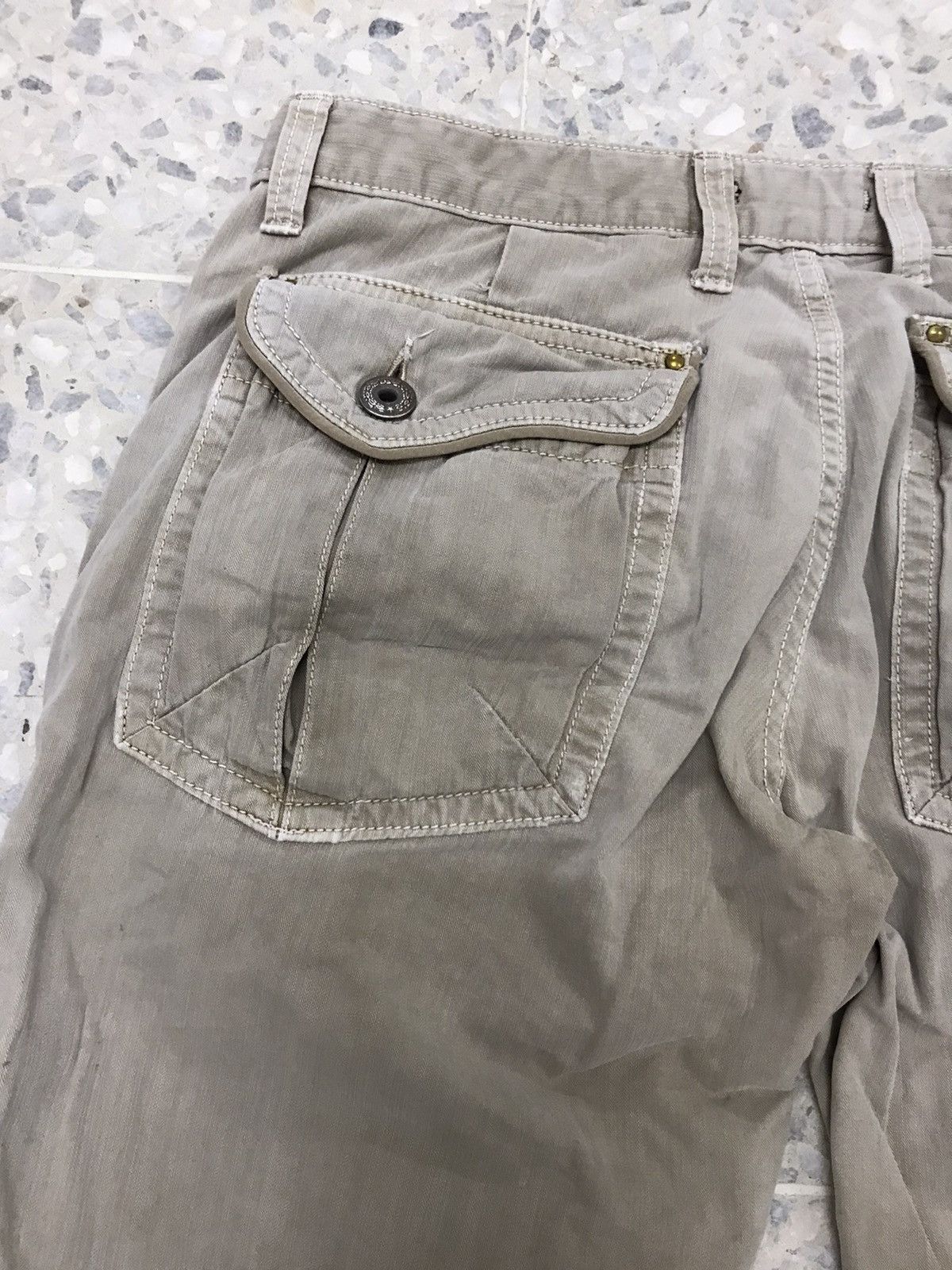 Japanese Brand Vintage Surplus Distressed Cargo Pants Size US 33 - 14 Thumbnail