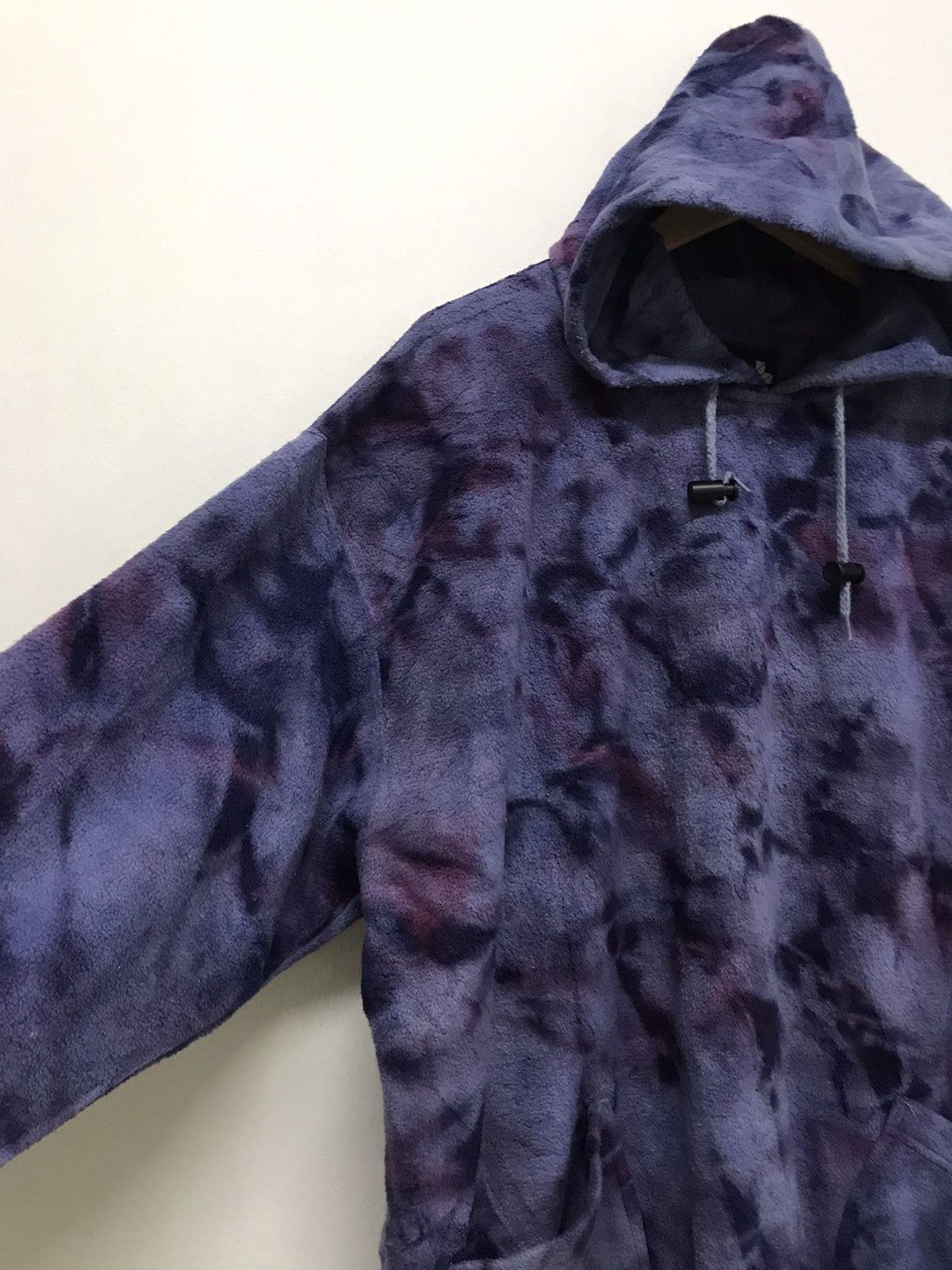 Japanese Brand Vintage Red Cliff Over Sized Fleece Hoodie Like CPFM Size US L / EU 52-54 / 3 - 5 Thumbnail
