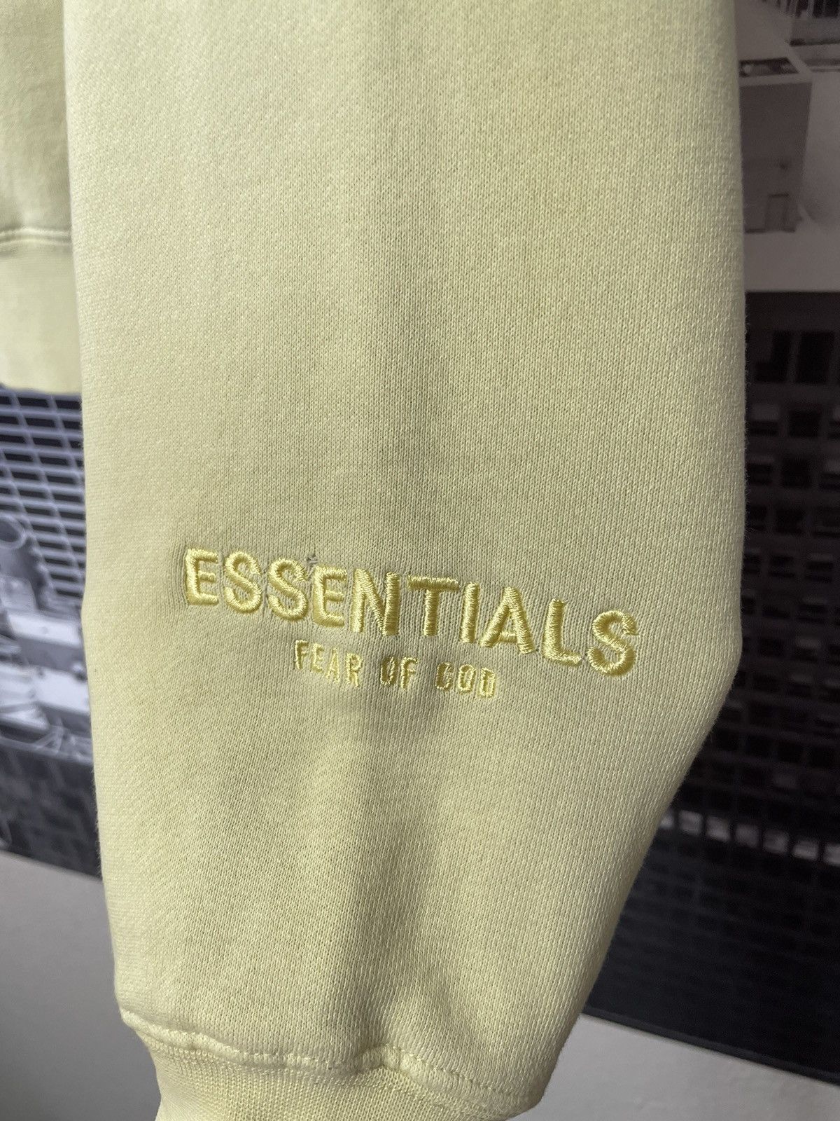 Fear of God OG Fear of God Essentials Lemonade Hoodie FW19 SZ Small 🔥 Size US S / EU 44-46 / 1 - 3 Thumbnail