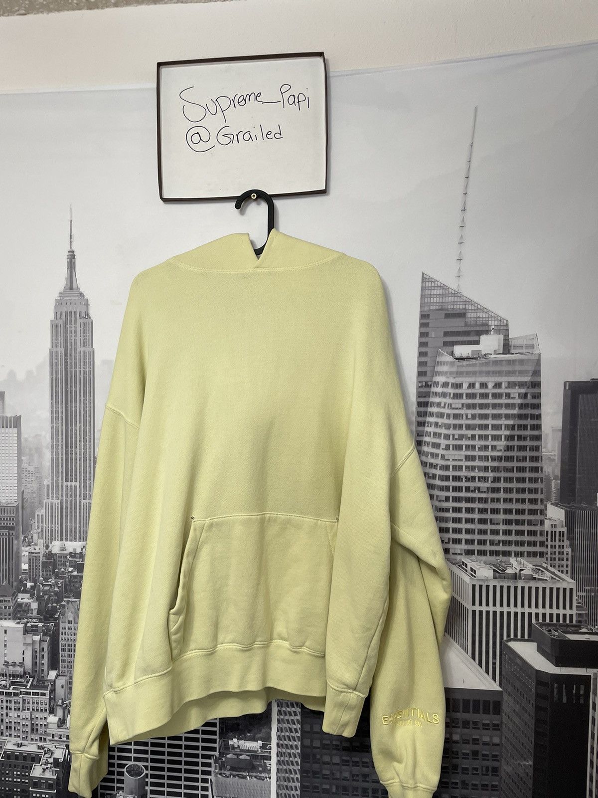 Fear of God OG Fear of God Essentials Lemonade Hoodie FW19 SZ Small 🔥 Size US S / EU 44-46 / 1 - 1 Thumbnail