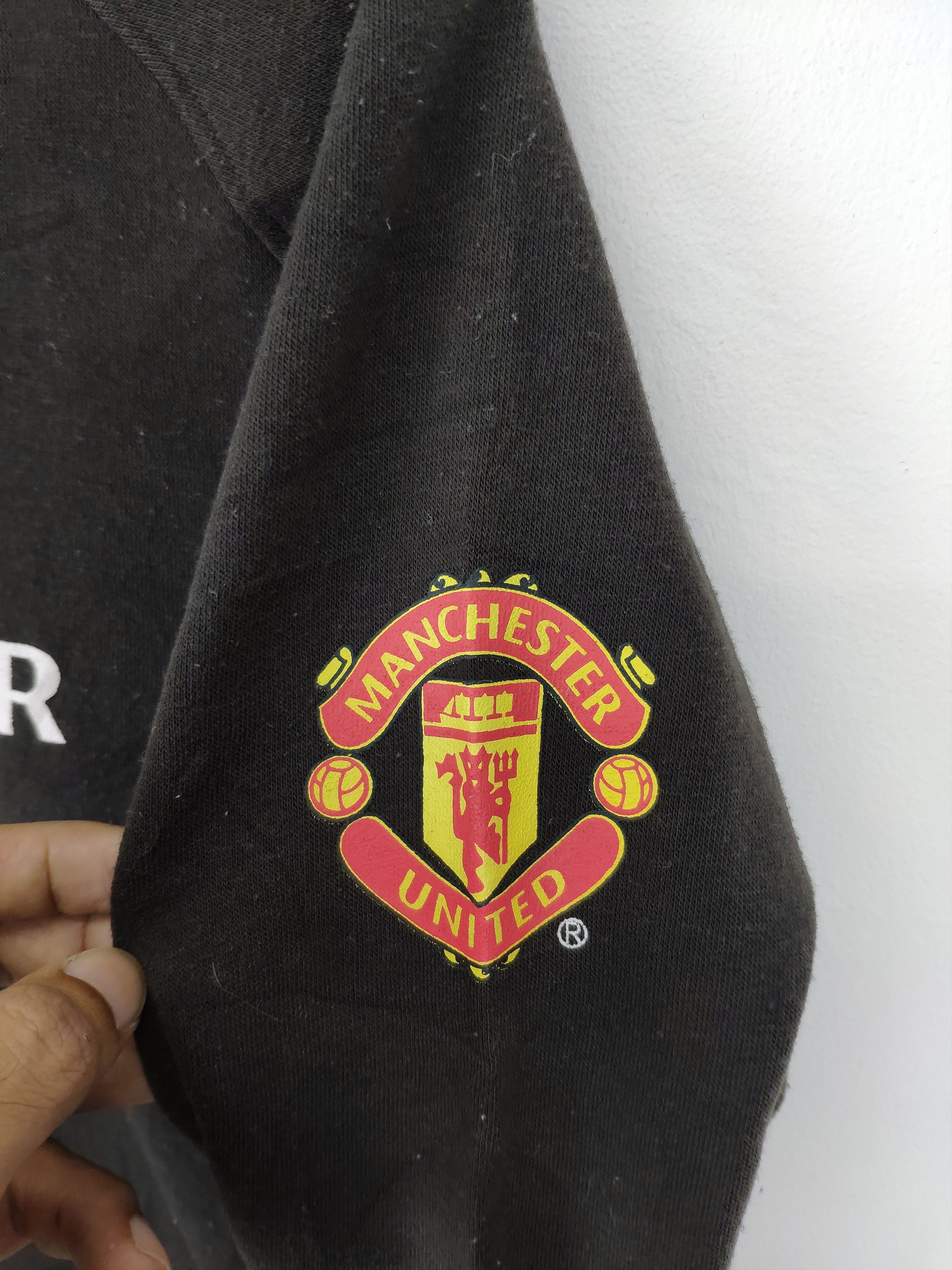 Other Manchester United Long Sleeve Shirt Night Wear Size US L / EU 52-54 / 3 - 7 Thumbnail