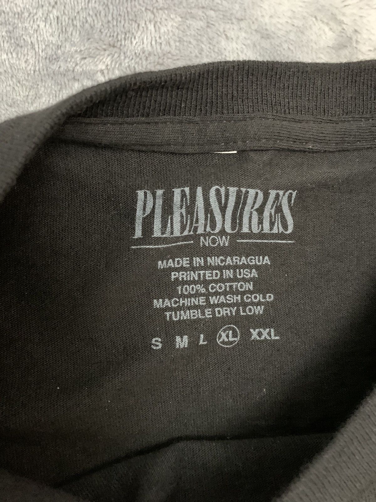 Pleasures PLEASURES Anarchy Puppy Tee Size US XL / EU 56 / 4 - 3 Thumbnail