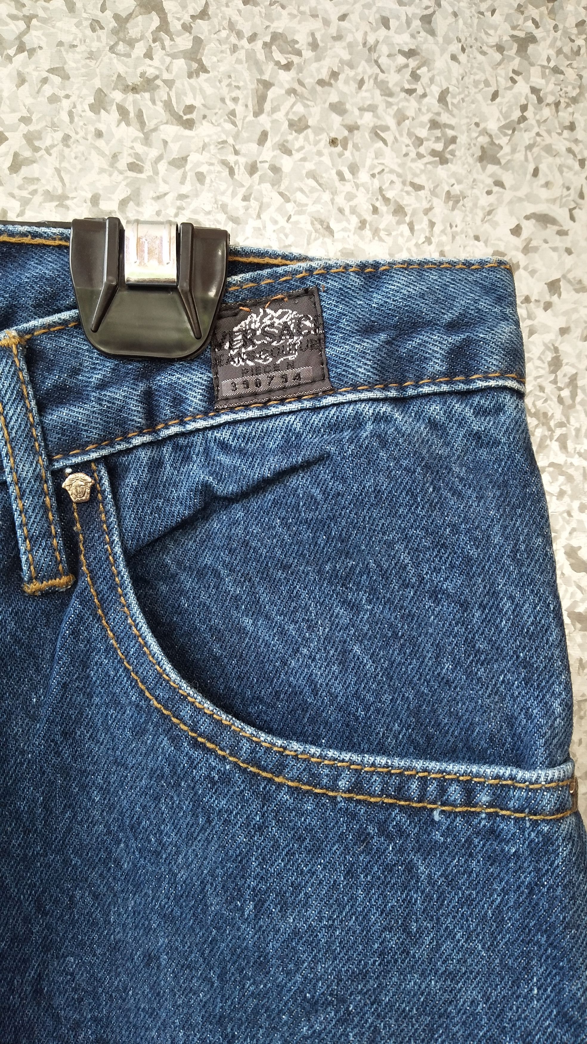 Versace 🔥 Deadstock Versace Jeans Couture ITTIERRE Blue Denim Jeans Size US 32 / EU 48 - 6 Thumbnail