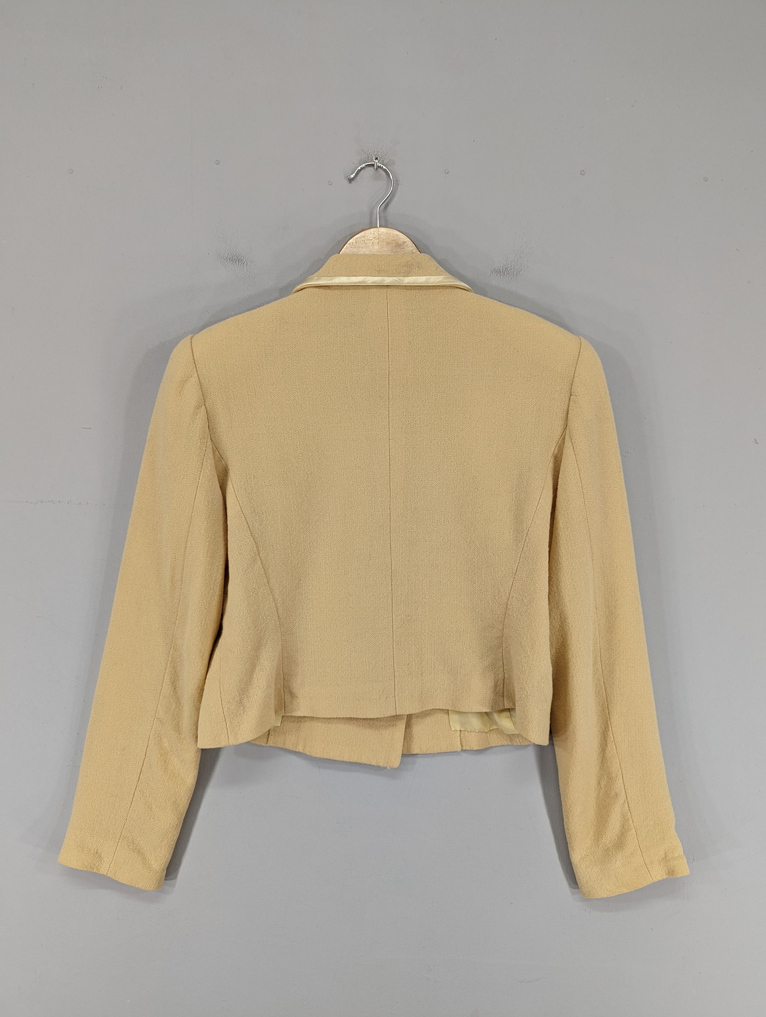 Japanese Brand × Vintage 💥RARE💥Vintage Deborah Double Breast Short Jacket Size S / US 4 / IT 40 - 11 Thumbnail