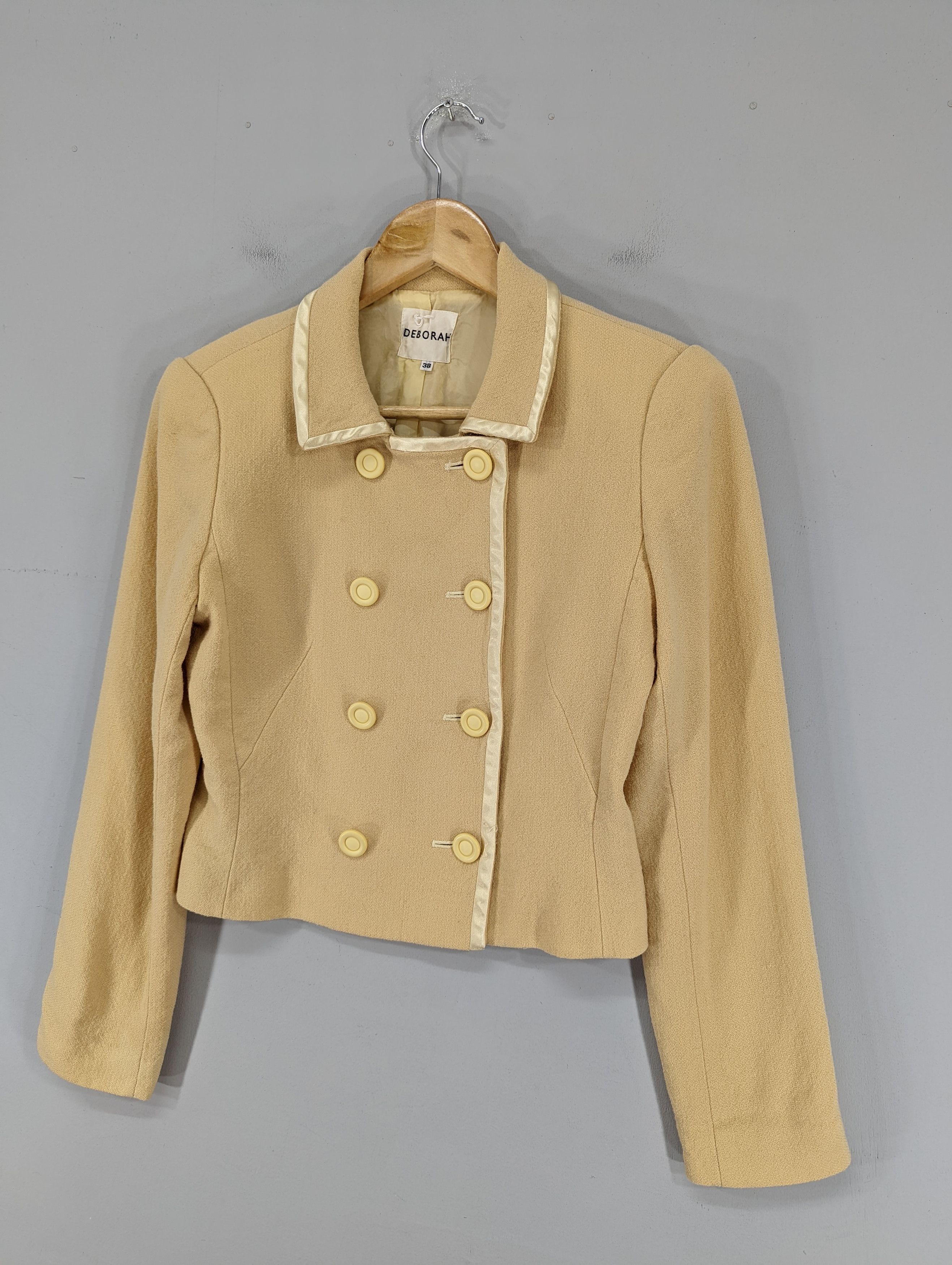 Japanese Brand × Vintage 💥RARE💥Vintage Deborah Double Breast Short Jacket Size S / US 4 / IT 40 - 3 Thumbnail