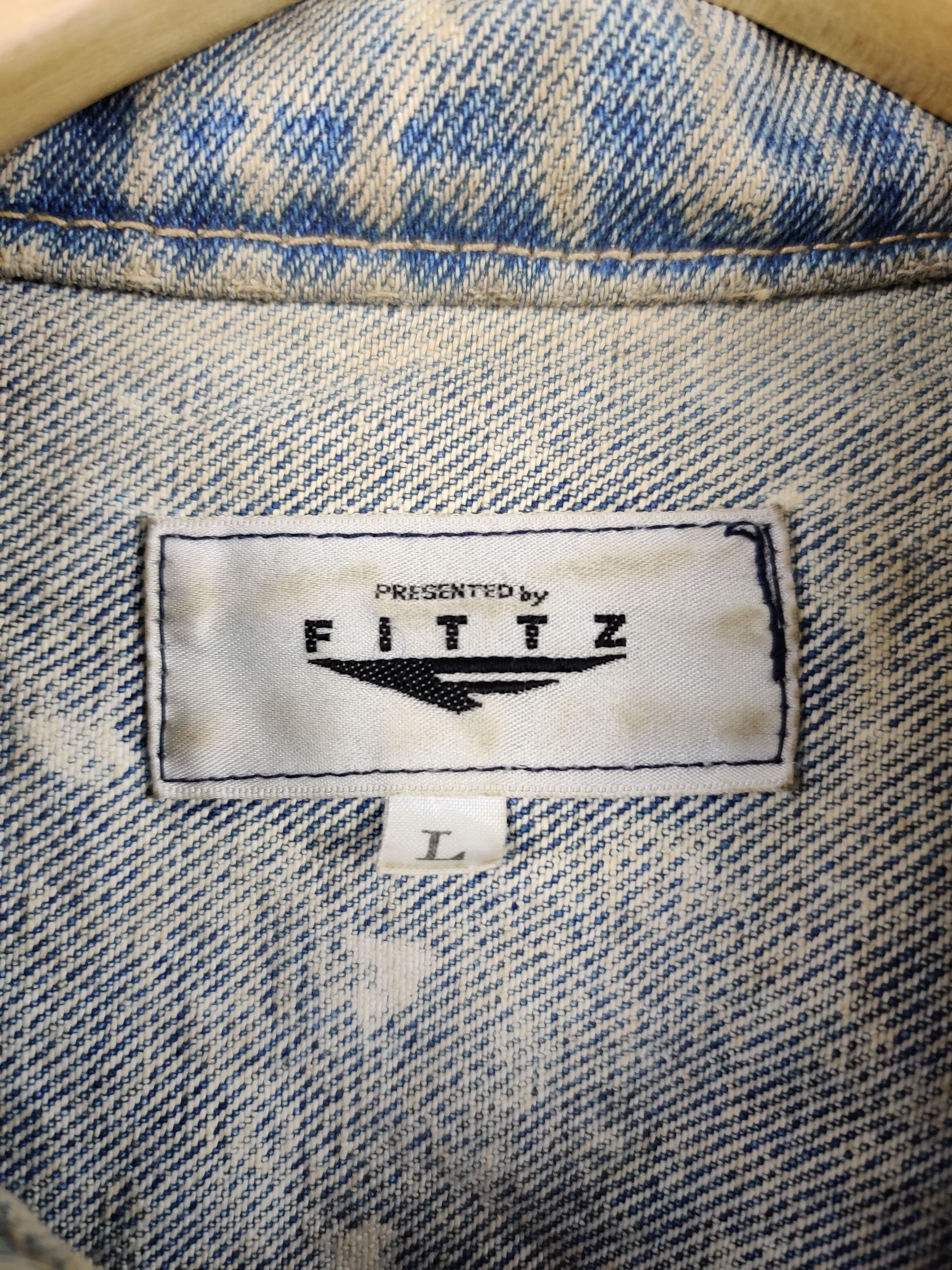Japanese Brand Vintage Fittz Acid Wash Trucker Denim Jacket Size US L / EU 52-54 / 3 - 10 Thumbnail