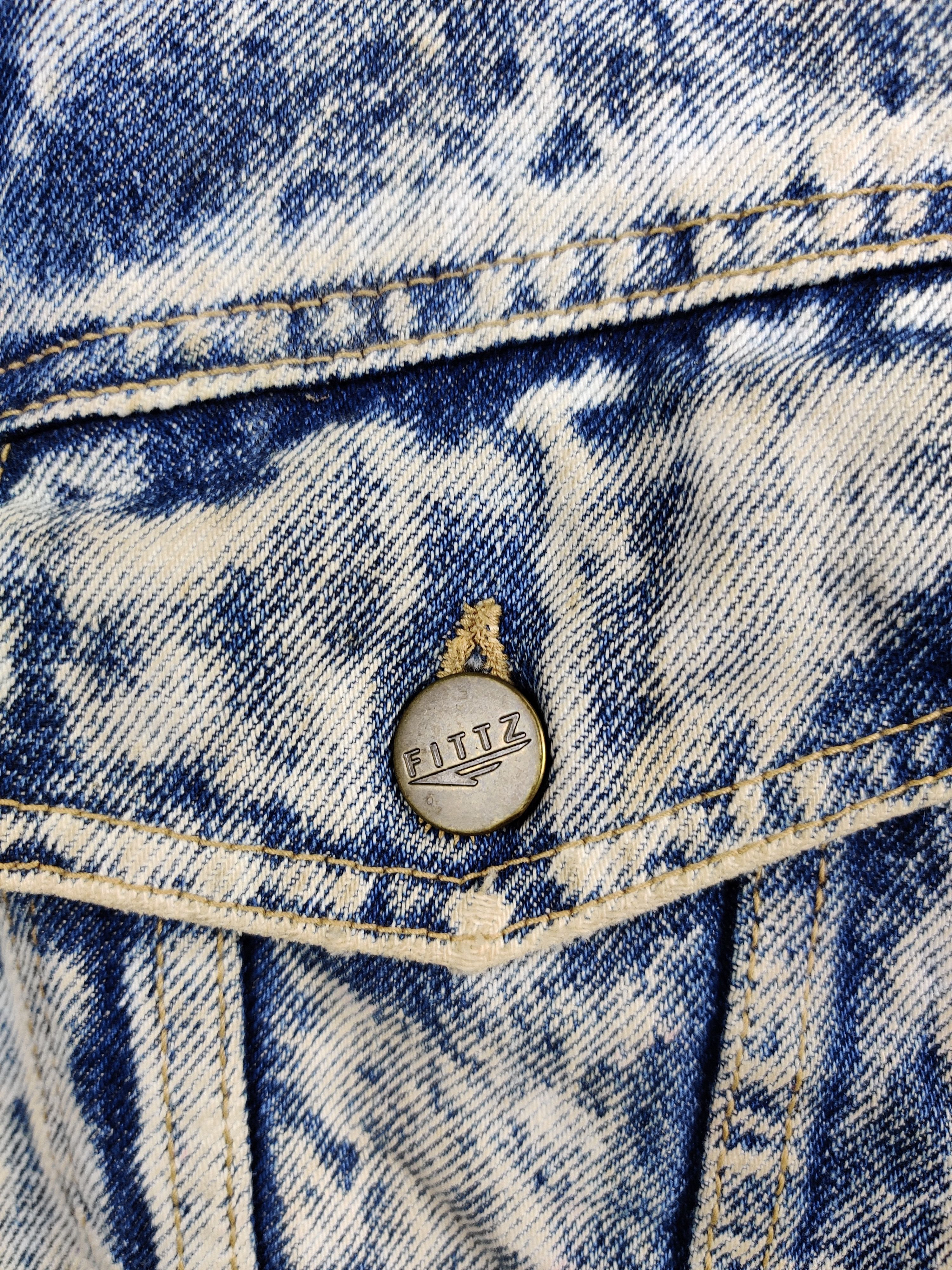 Japanese Brand Vintage Fittz Acid Wash Trucker Denim Jacket Size US L / EU 52-54 / 3 - 6 Thumbnail