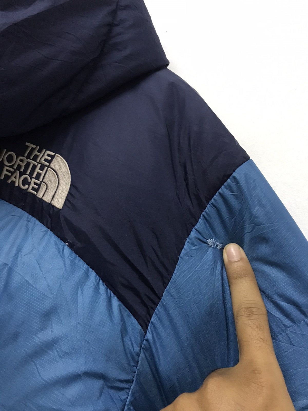 The North Face Fast Shipping❗️The North Face 700 Puffer Jacket Hoodie Size US L / EU 52-54 / 3 - 18 Thumbnail