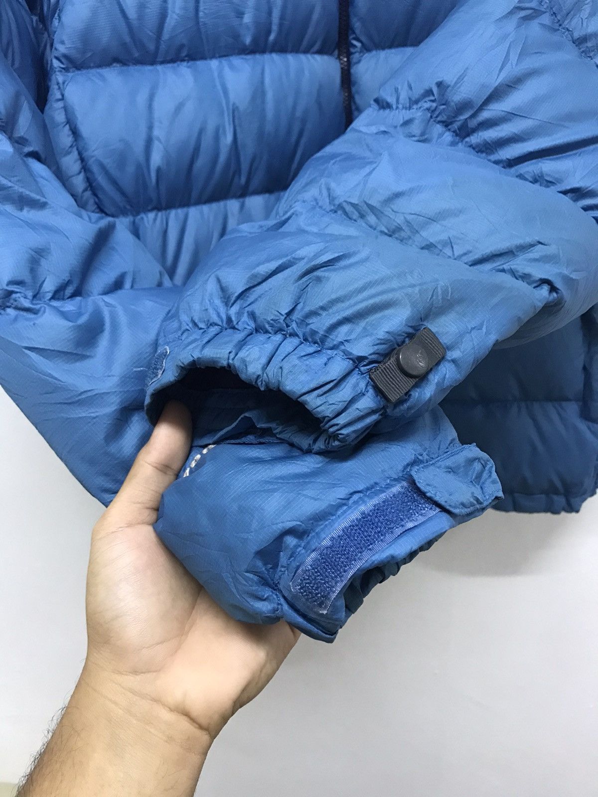 The North Face Fast Shipping❗️The North Face 700 Puffer Jacket Hoodie Size US L / EU 52-54 / 3 - 8 Thumbnail