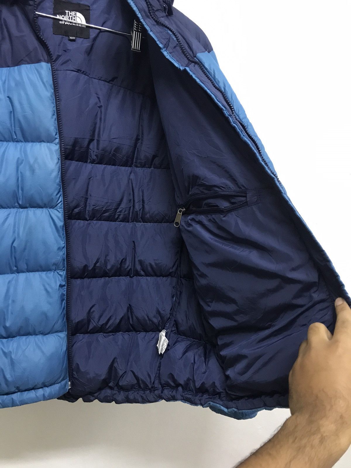The North Face Fast Shipping❗️The North Face 700 Puffer Jacket Hoodie Size US L / EU 52-54 / 3 - 16 Thumbnail