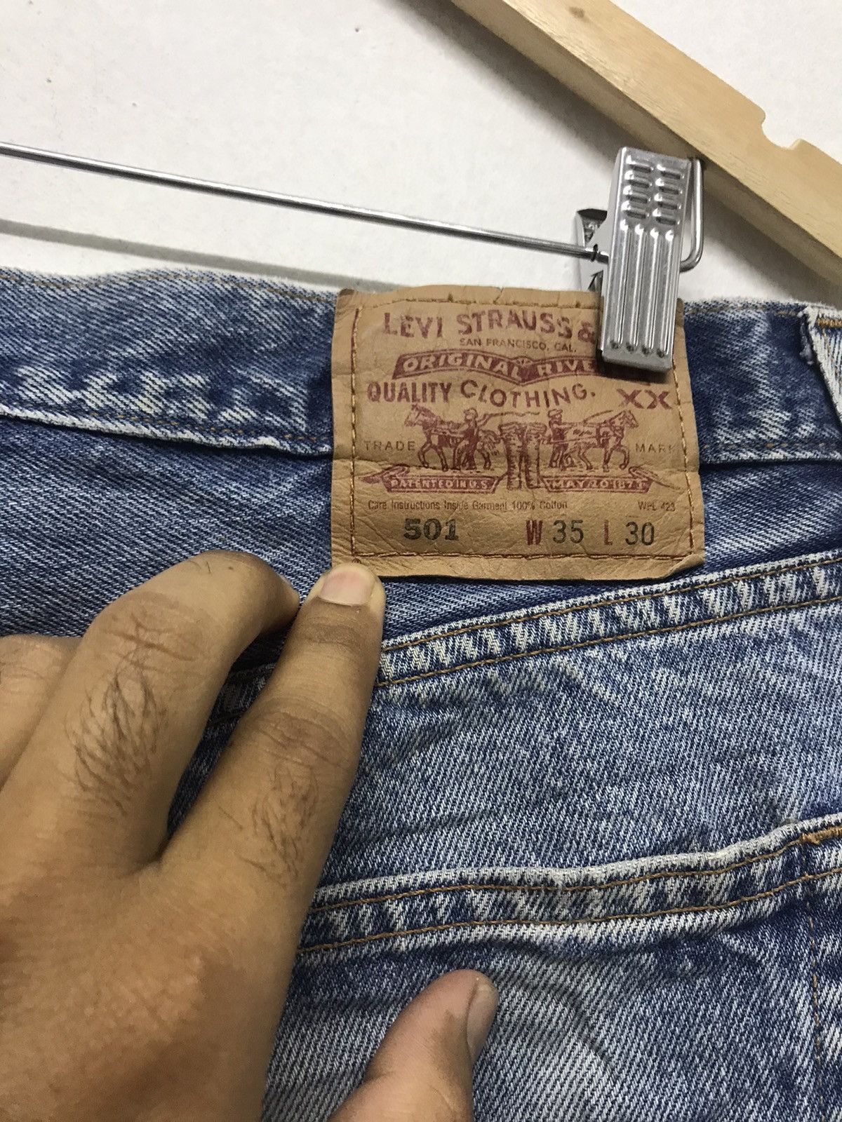 Levi's Vintage Levis 501 Distressed x Kurt Cobain Denim Size US 35 - 9 Thumbnail