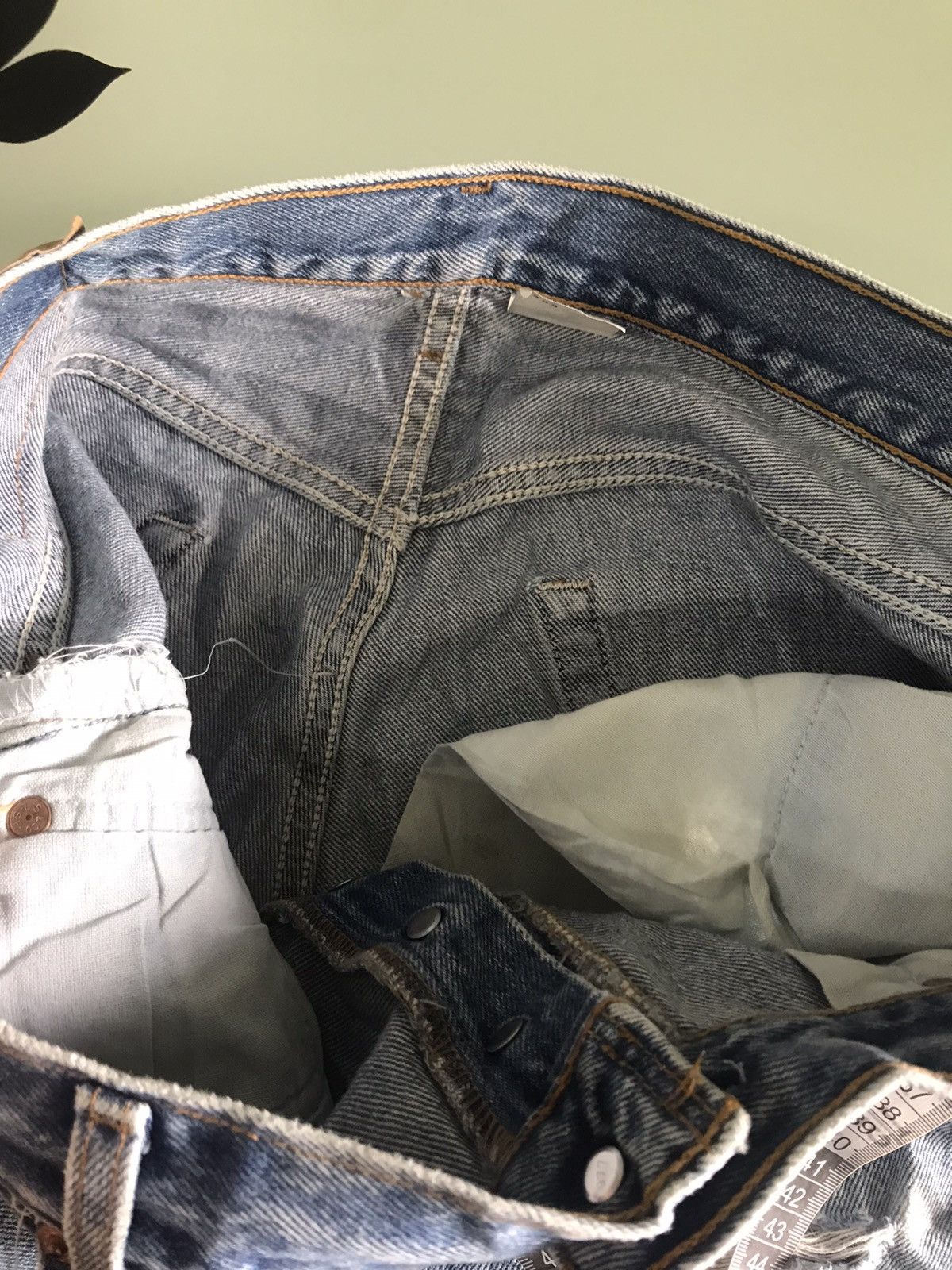 Levi's Vintage Levis 501 Distressed x Kurt Cobain Denim Size US 35 - 16 Thumbnail