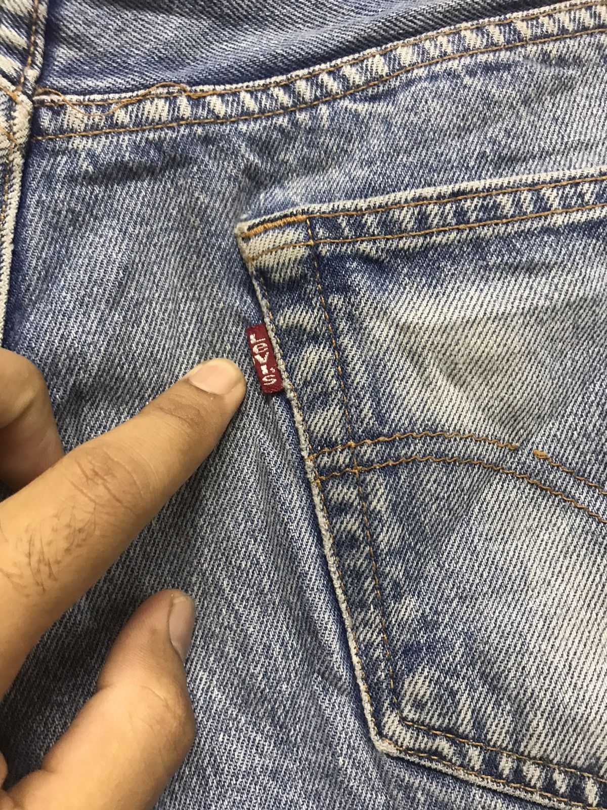 Levi's Vintage Levis 501 Distressed x Kurt Cobain Denim Size US 35 - 13 Thumbnail