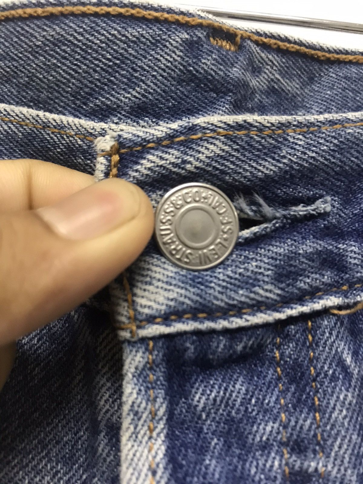 Levi's Vintage Levis 501 Distressed x Kurt Cobain Denim Size US 35 - 8 Thumbnail