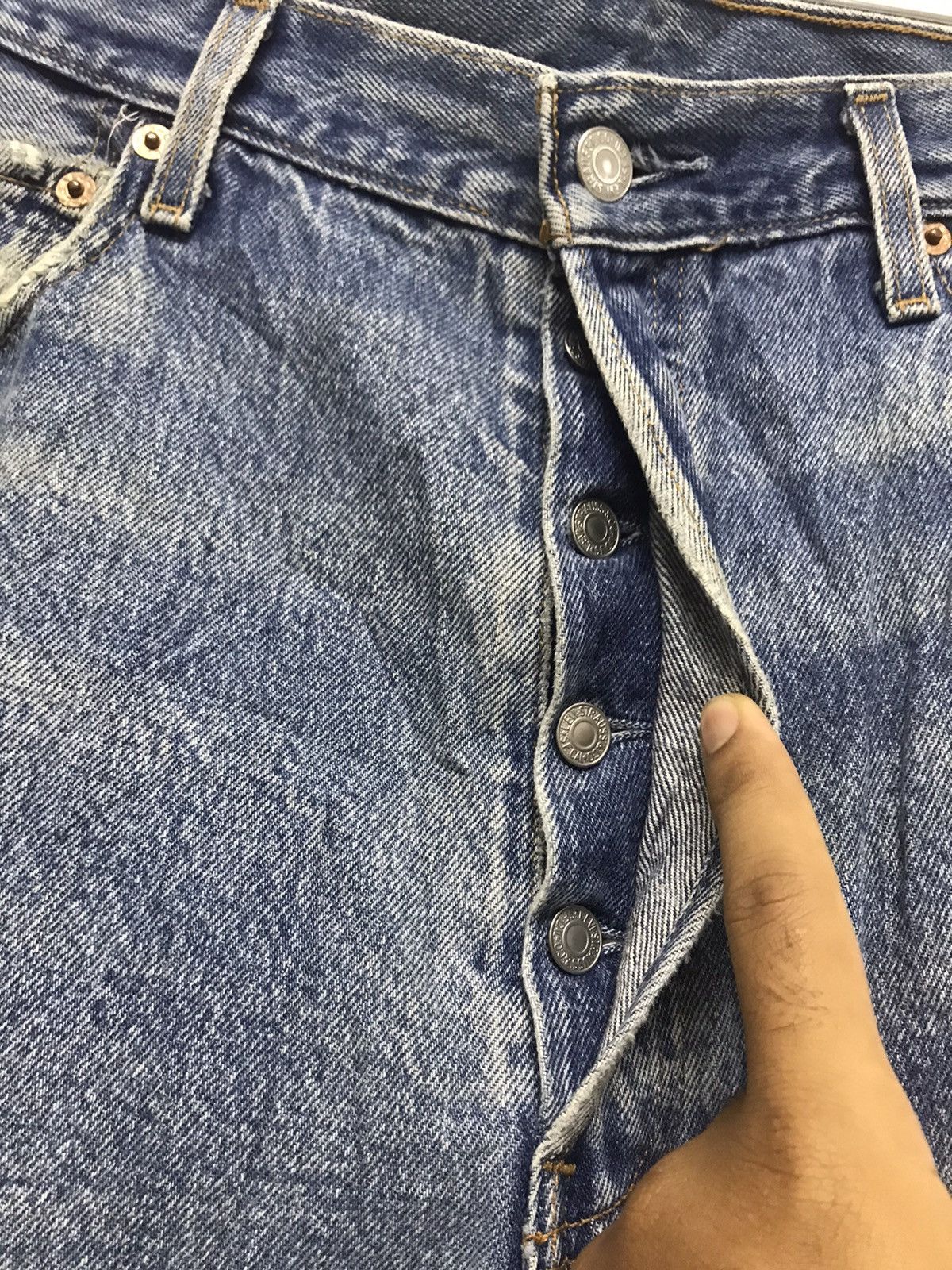 Levi's Vintage Levis 501 Distressed x Kurt Cobain Denim Size US 35 - 10 Thumbnail