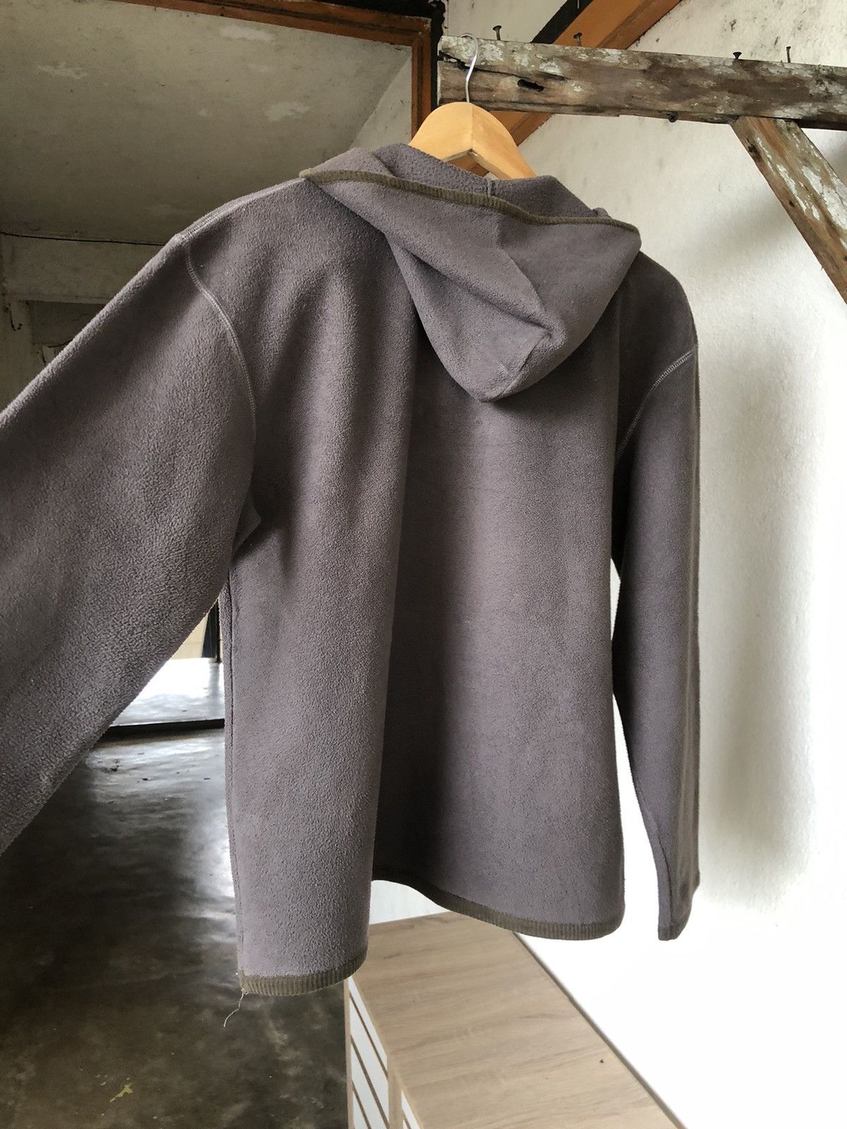 Hai Sporting Gear Vintage Hai Sporting Gear Fleece Sweater Hoodie Size US M / EU 48-50 / 2 - 17 Thumbnail