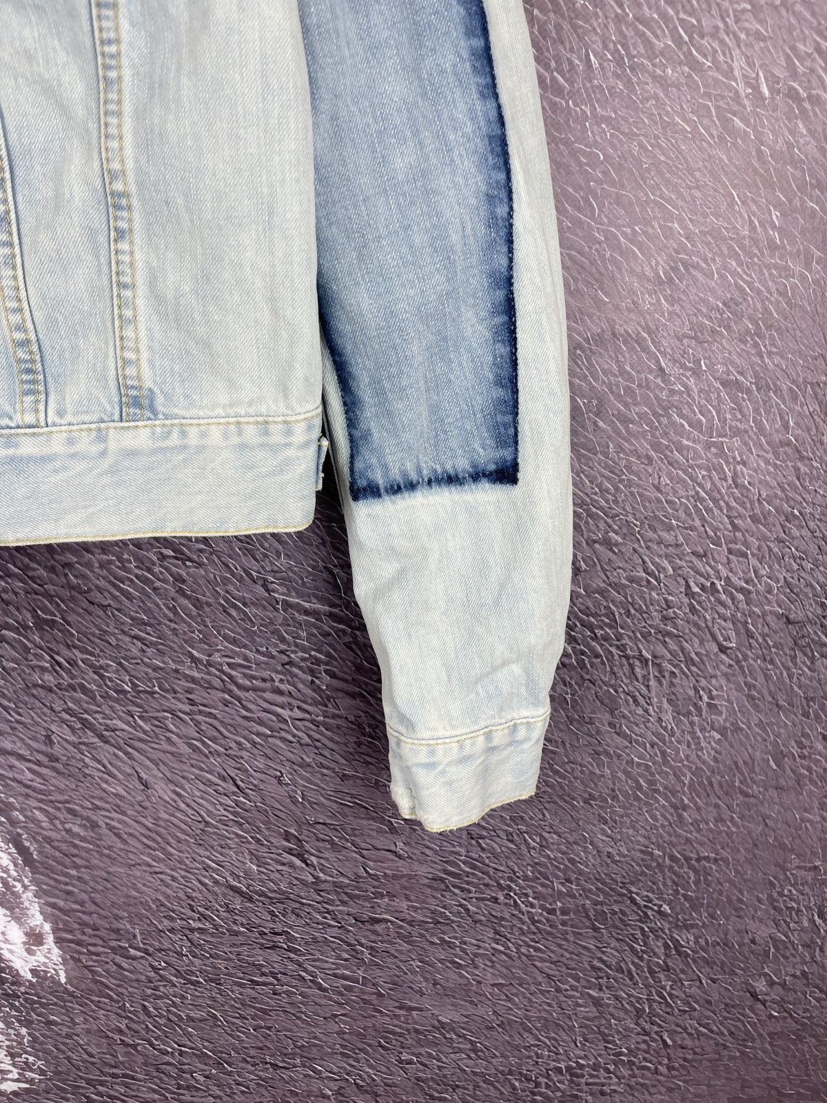 Dsquared2 Dsquared2 D2 classic Jean jacket distressed short Size M / US 6-8 / IT 42-44 - 9 Thumbnail