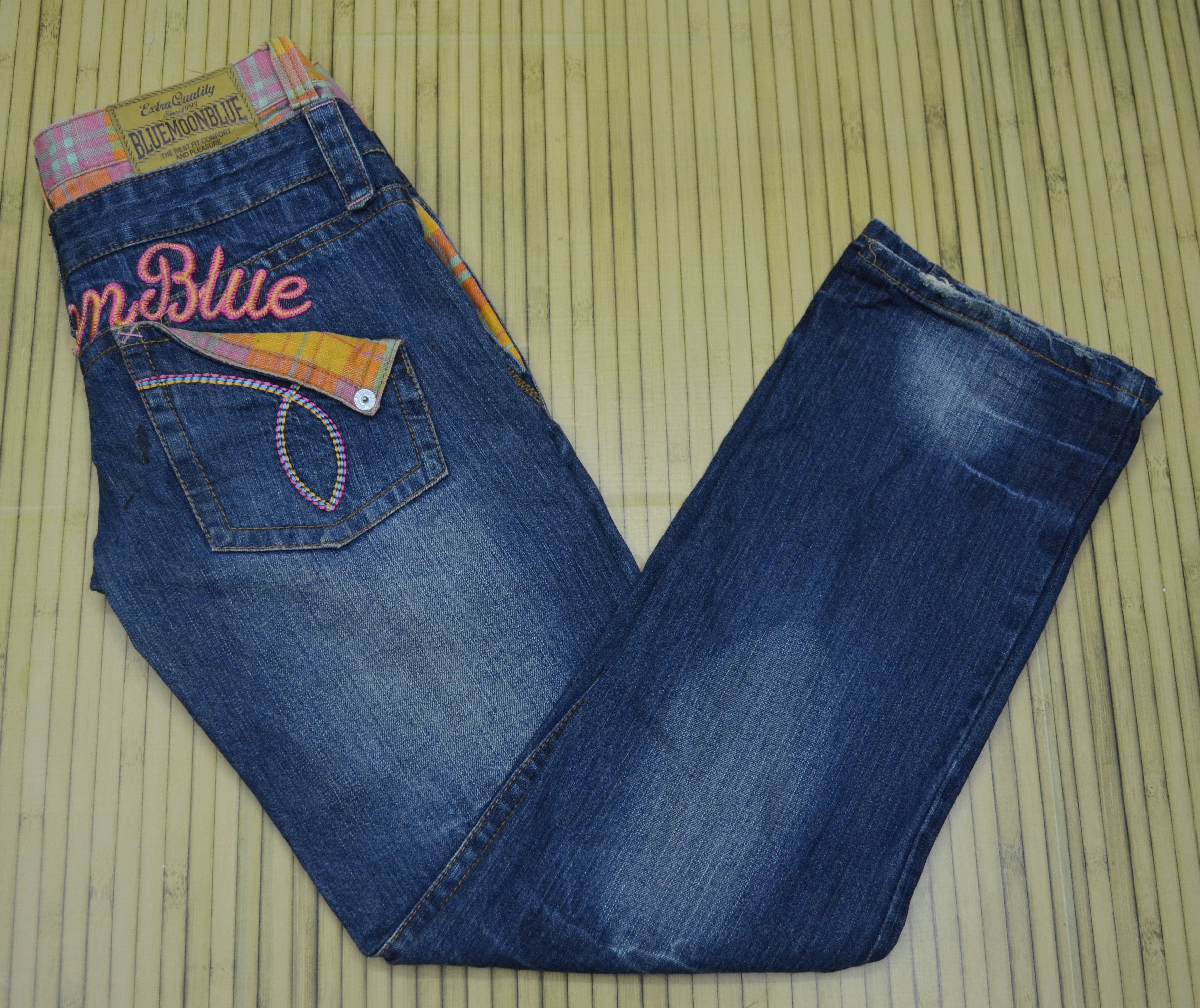 BLUE MOON 102234002_2-012-02.jpg?v=