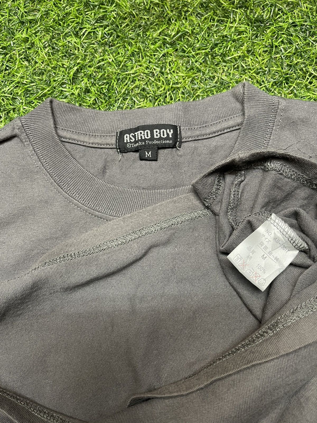 Japanese Brand × Vintage VINTAGE MIGTHY ATOM ASTRO BOY 2003 TEZUKA ANIME TEES Size US L / EU 52-54 / 3 - 7 Thumbnail