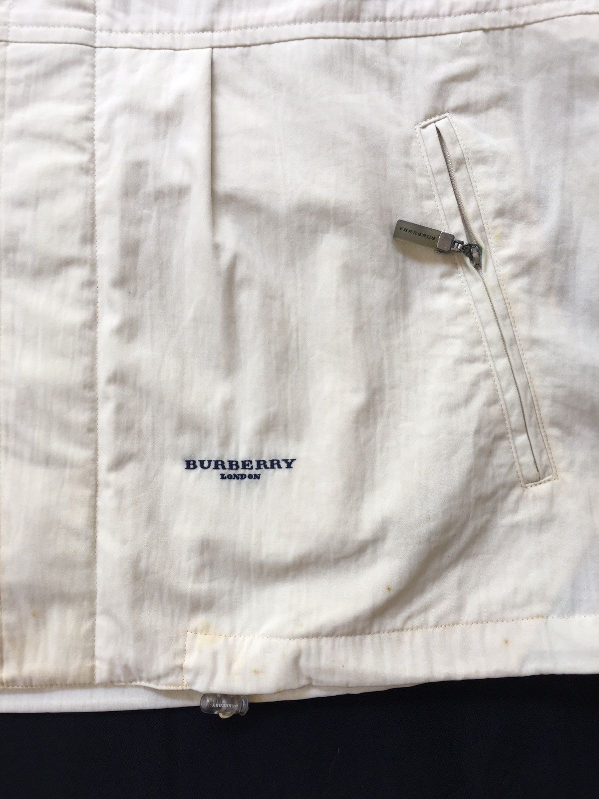 Burberry Vintage Burberry Hoodie Nylon Jacket Size US L / EU 52-54 / 3 - 7 Thumbnail