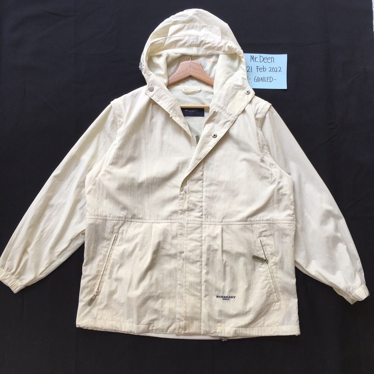Burberry Vintage Burberry Hoodie Nylon Jacket Size US L / EU 52-54 / 3 - 1 Thumbnail