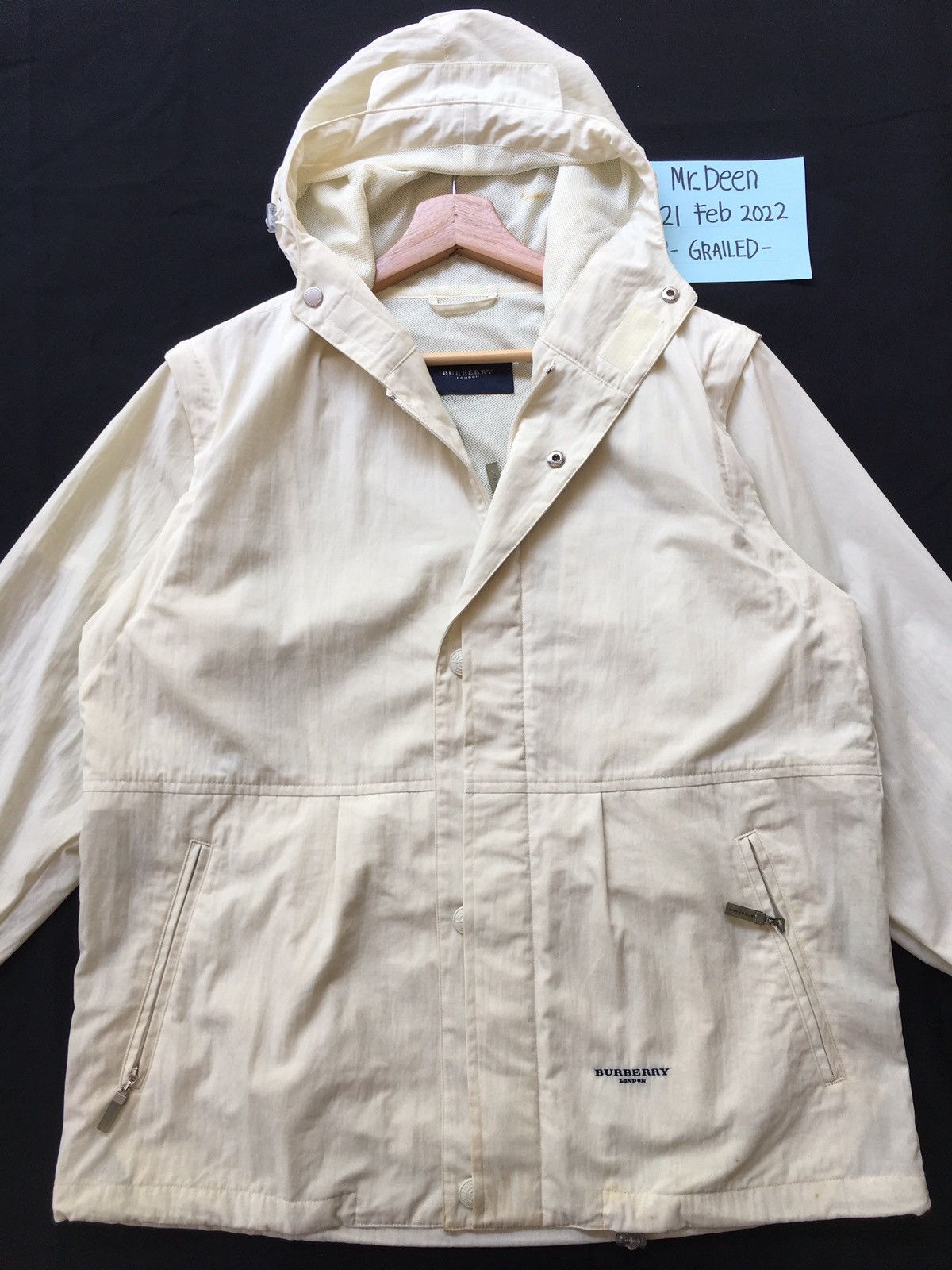 Burberry Vintage Burberry Hoodie Nylon Jacket Size US L / EU 52-54 / 3 - 4 Thumbnail