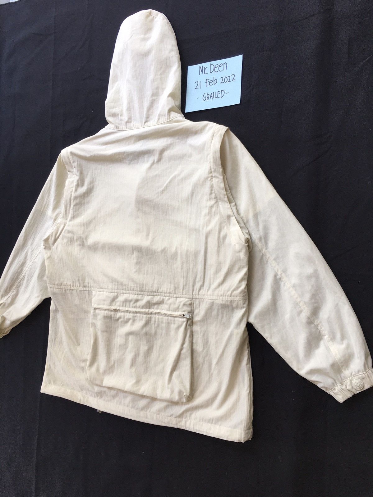Burberry Vintage Burberry Hoodie Nylon Jacket Size US L / EU 52-54 / 3 - 16 Thumbnail