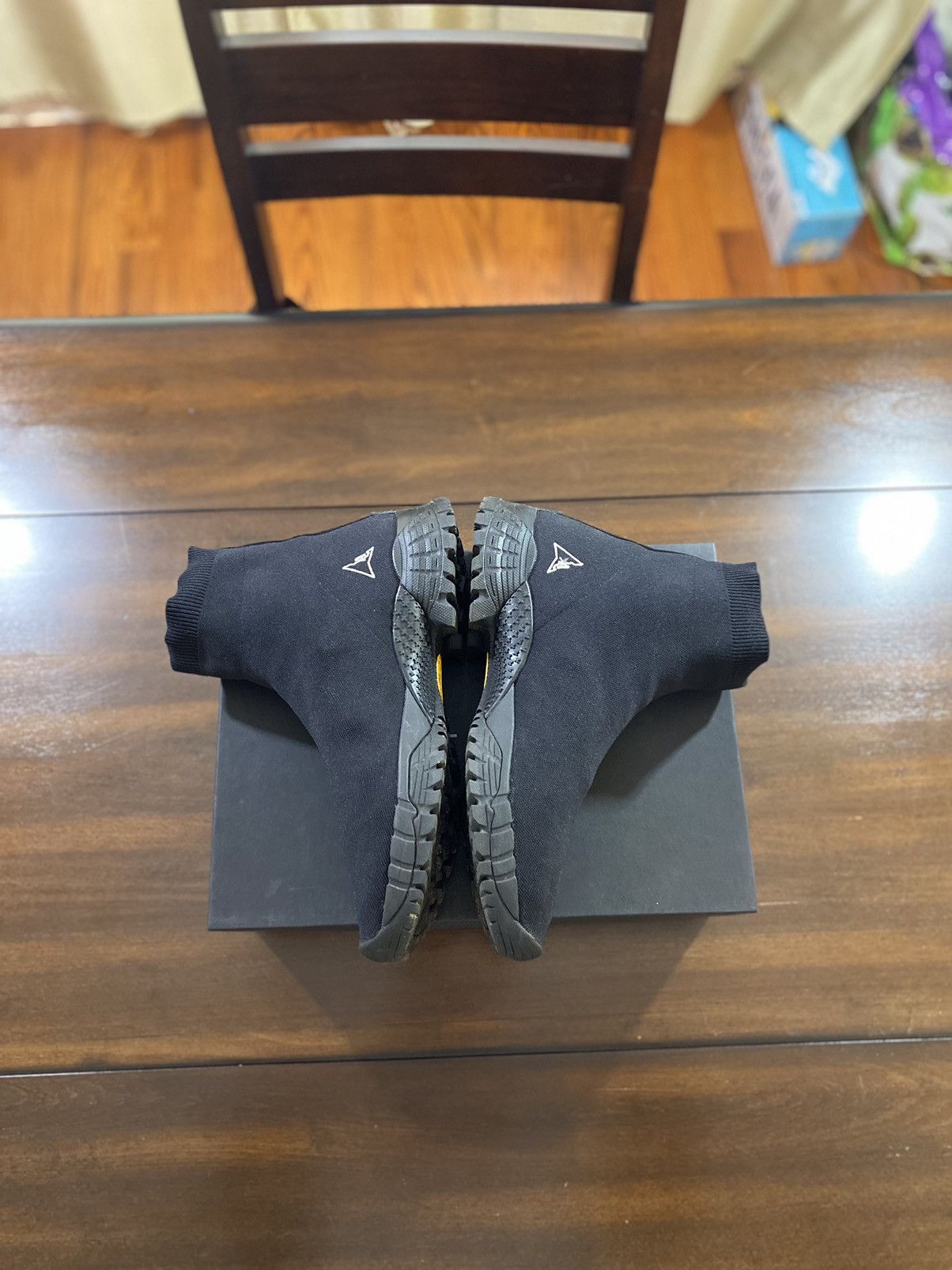 1017 ALYX 9SM × Playboi Carti × ROA 1017 ALYX 9SM X ROA Vibram Hiking Boots Size US 11 / EU 44 - 2 Thumbnail