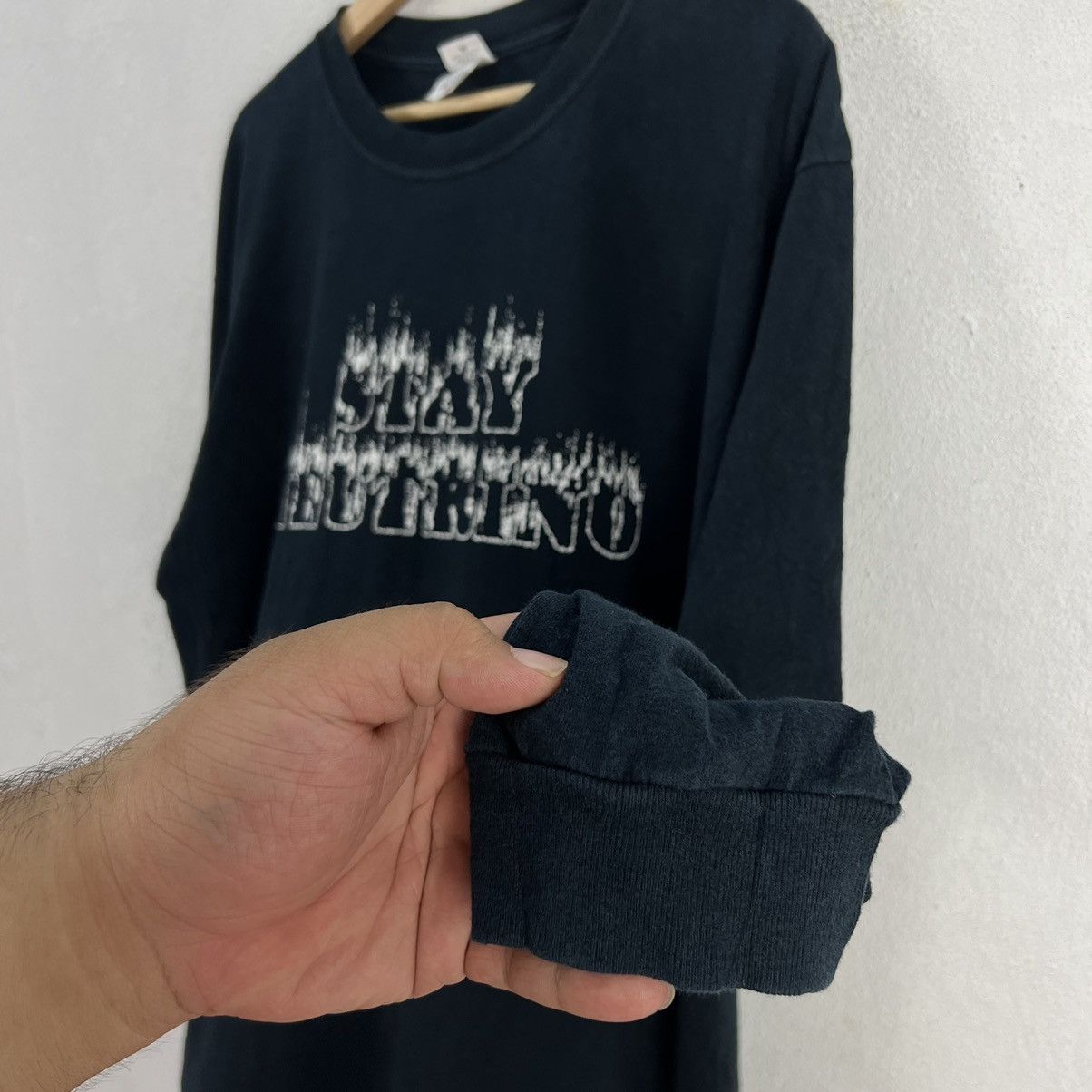 Vintage VINTAGE SNT STAYNEUTRINO SWEATSHIRT BIG LOGO STREET FASHION Size US XL / EU 56 / 4 - 5 Thumbnail