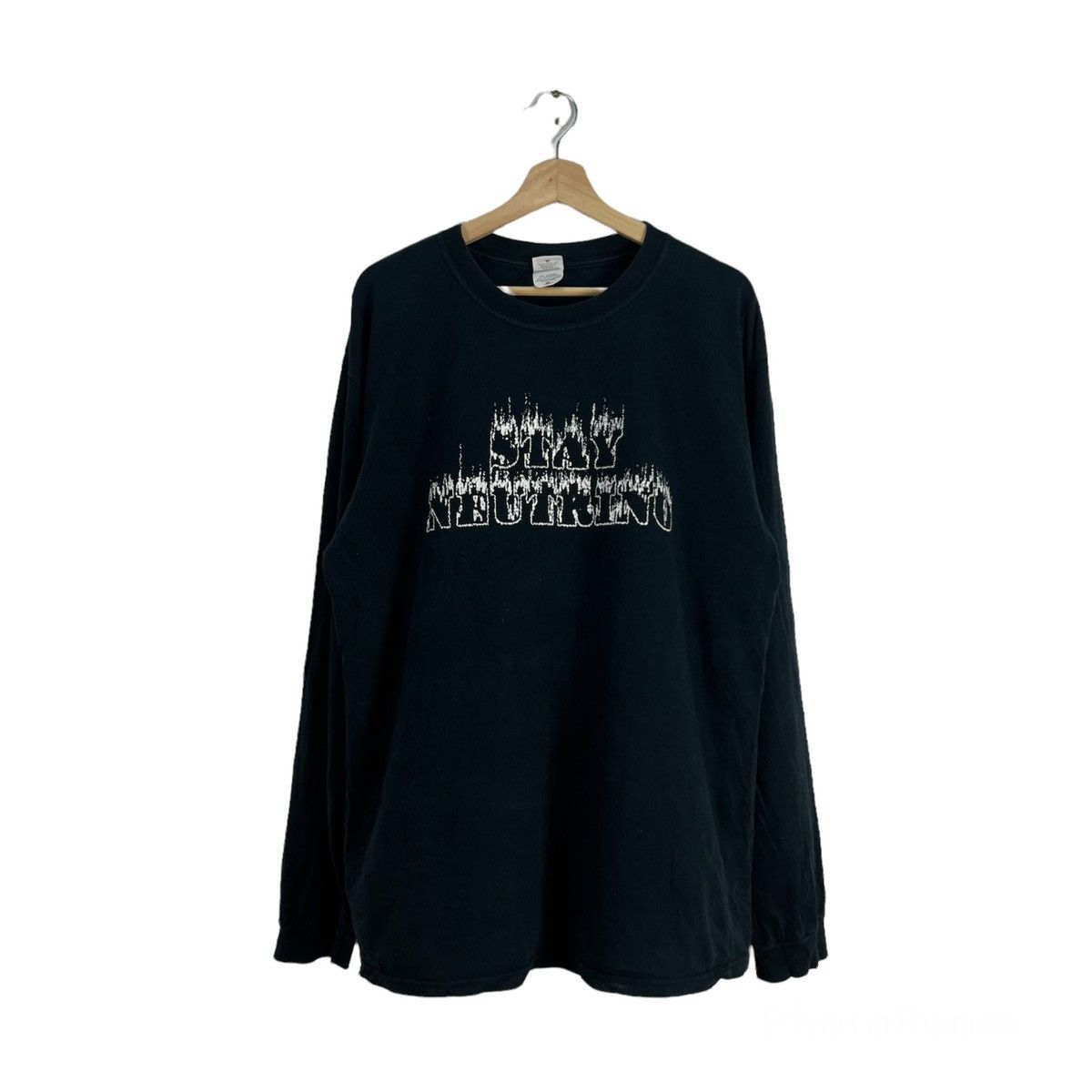 Vintage VINTAGE SNT STAYNEUTRINO SWEATSHIRT BIG LOGO STREET FASHION Size US XL / EU 56 / 4 - 1 Thumbnail