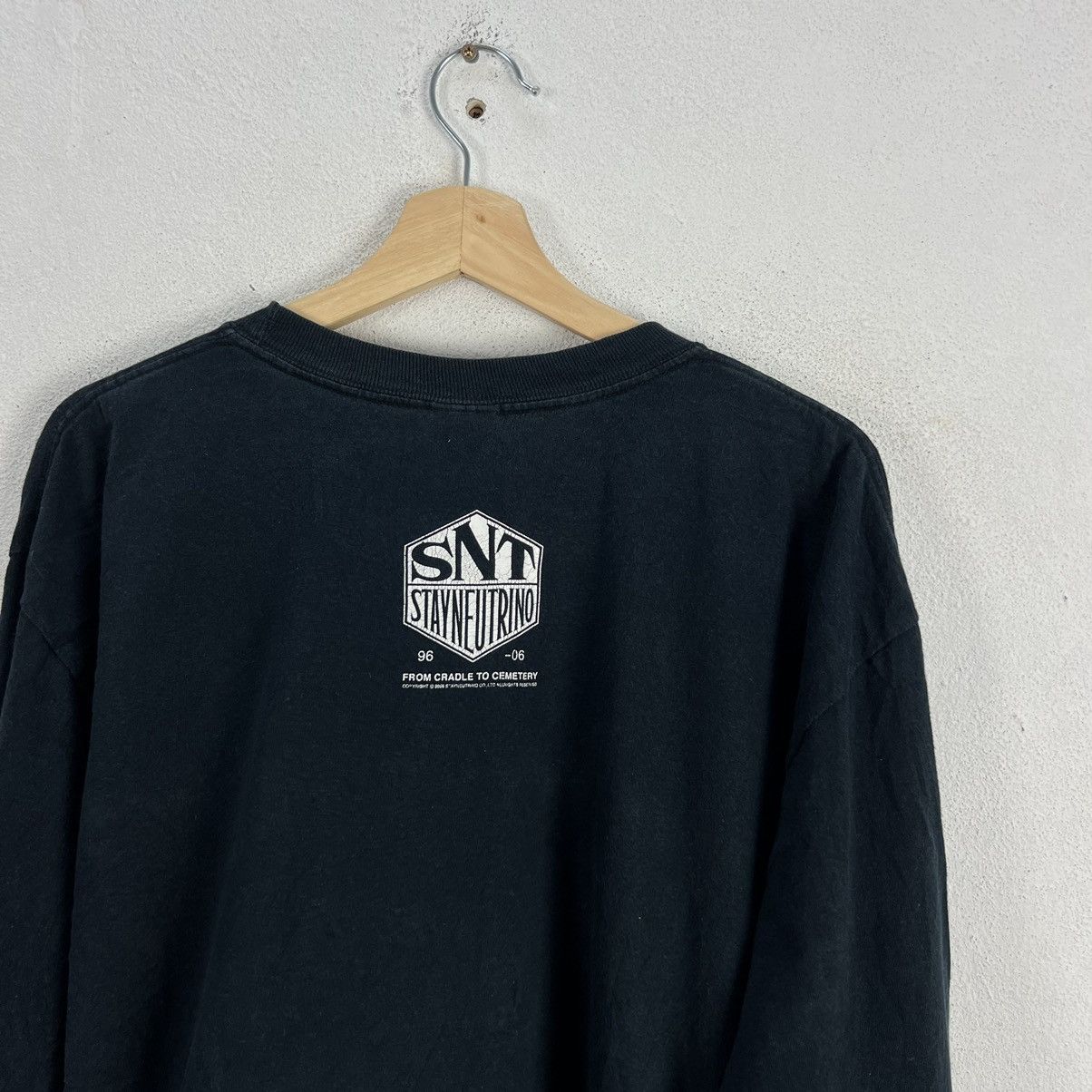 Vintage VINTAGE SNT STAYNEUTRINO SWEATSHIRT BIG LOGO STREET FASHION Size US XL / EU 56 / 4 - 8 Thumbnail