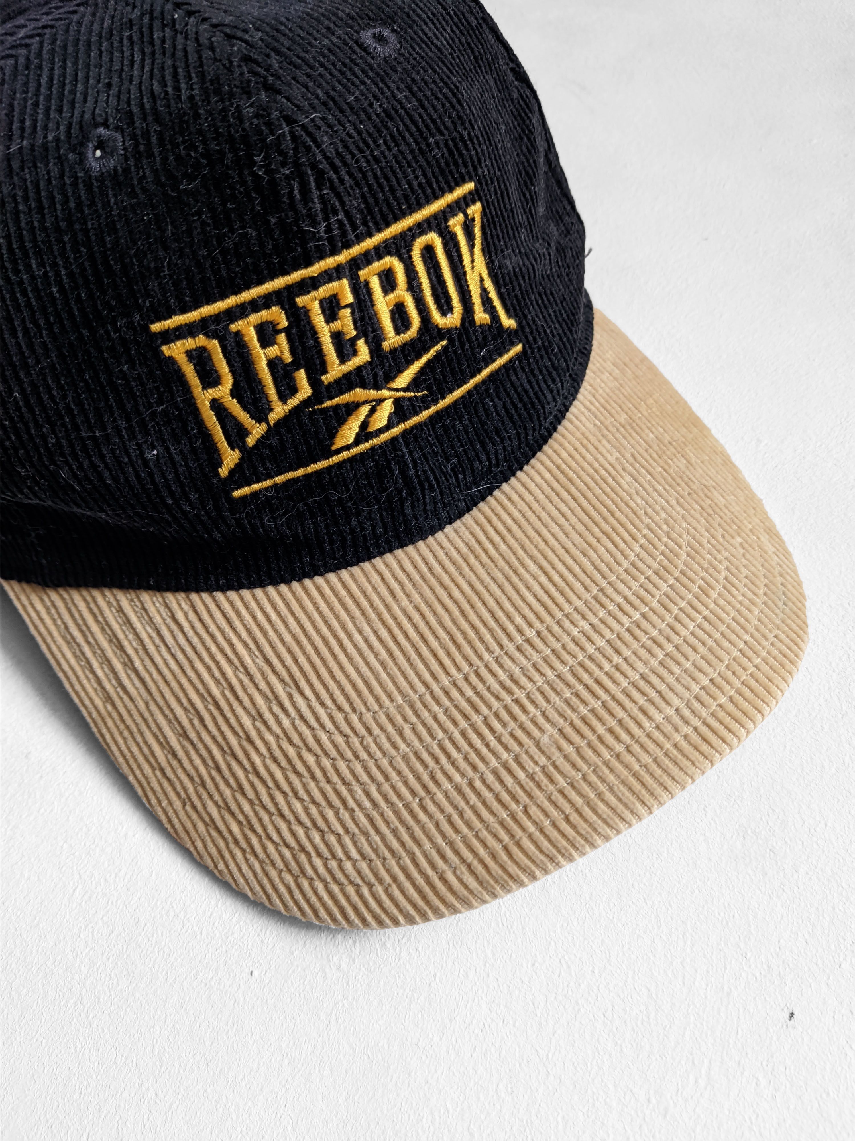 Reebok Reebok vintage cap velvet big logo dad hat 90s Size ONE SIZE - 2 Thumbnail