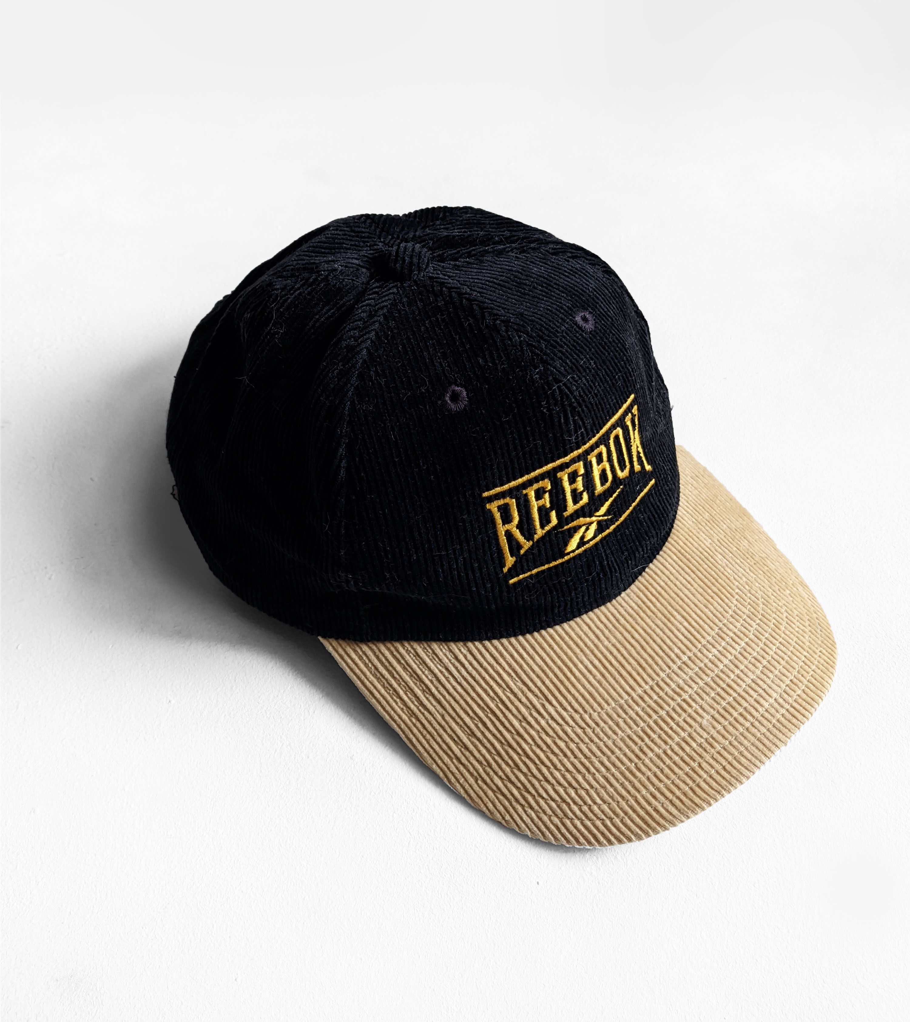 Reebok Reebok vintage cap velvet big logo dad hat 90s Size ONE SIZE - 1 Thumbnail