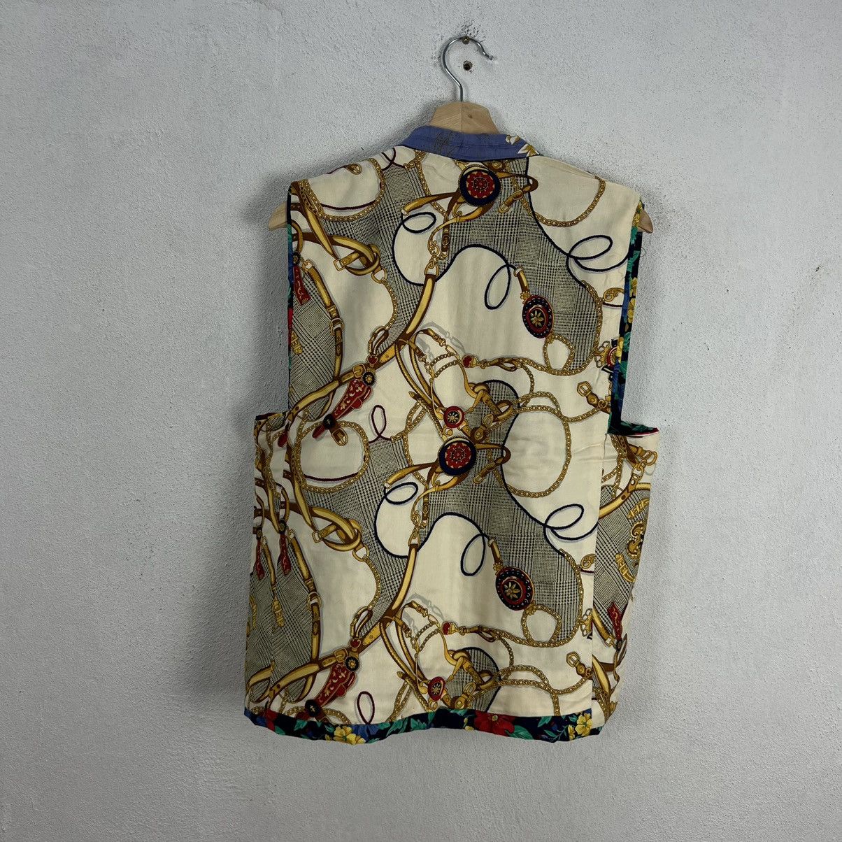 Art Comes First VINTAGE REVERSIBLE VEST TOP COLOURFUL DESIGN HERMES STYLE Size US M / EU 48-50 / 2 - 6 Thumbnail