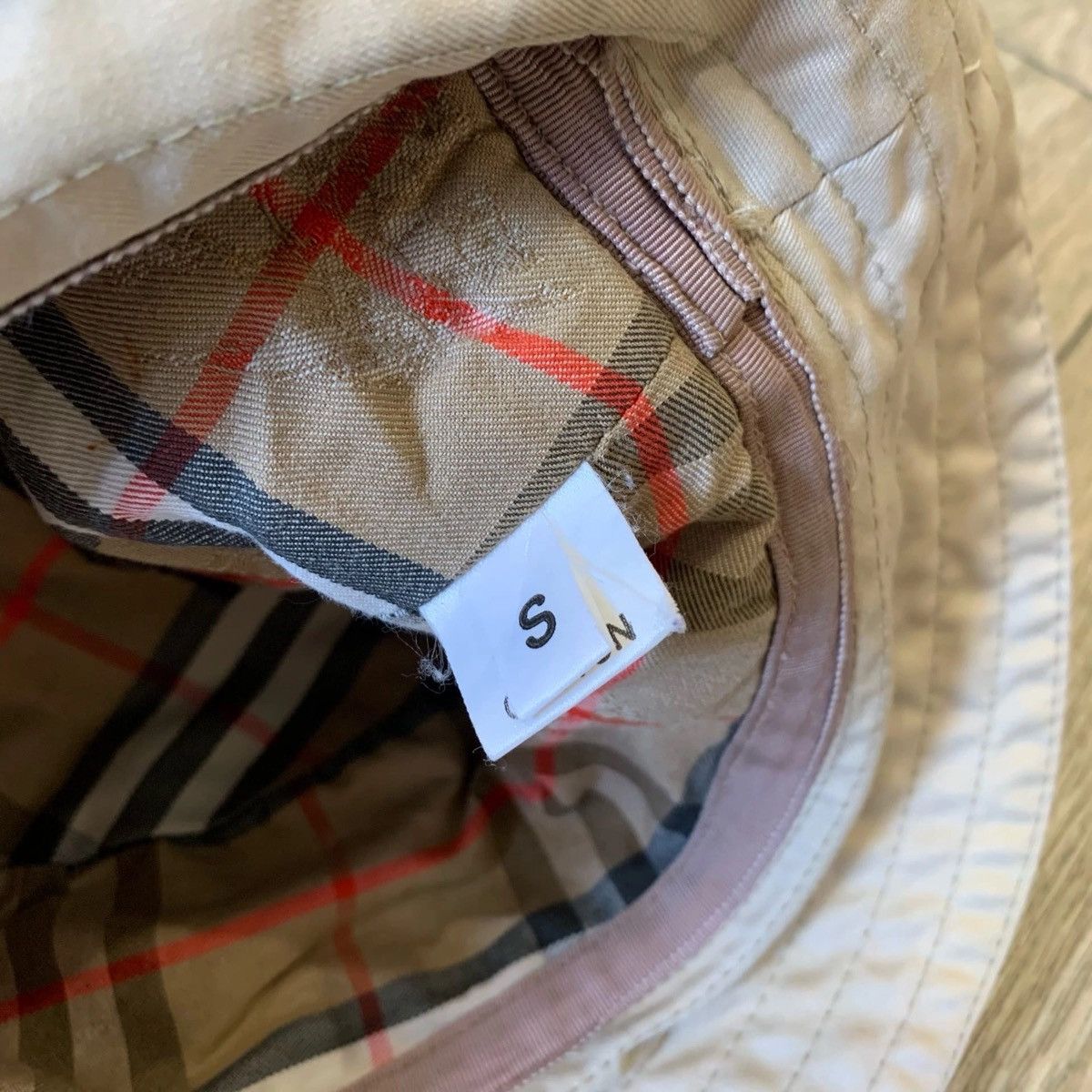 Burberry Burberry Bucket Hat Cap Size ONE SIZE - 4 Thumbnail