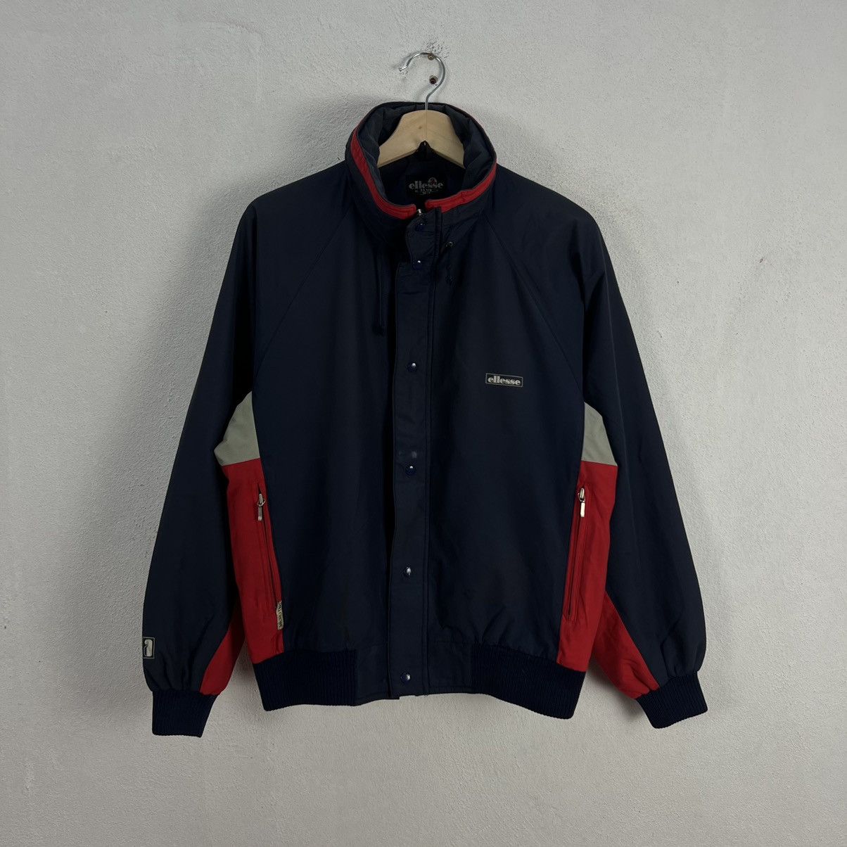 Japanese Brand RARE TRITONE CROPPED JACKET ELLESSE PERUGIA-ITALY Size US M / EU 48-50 / 2 - 2 Thumbnail