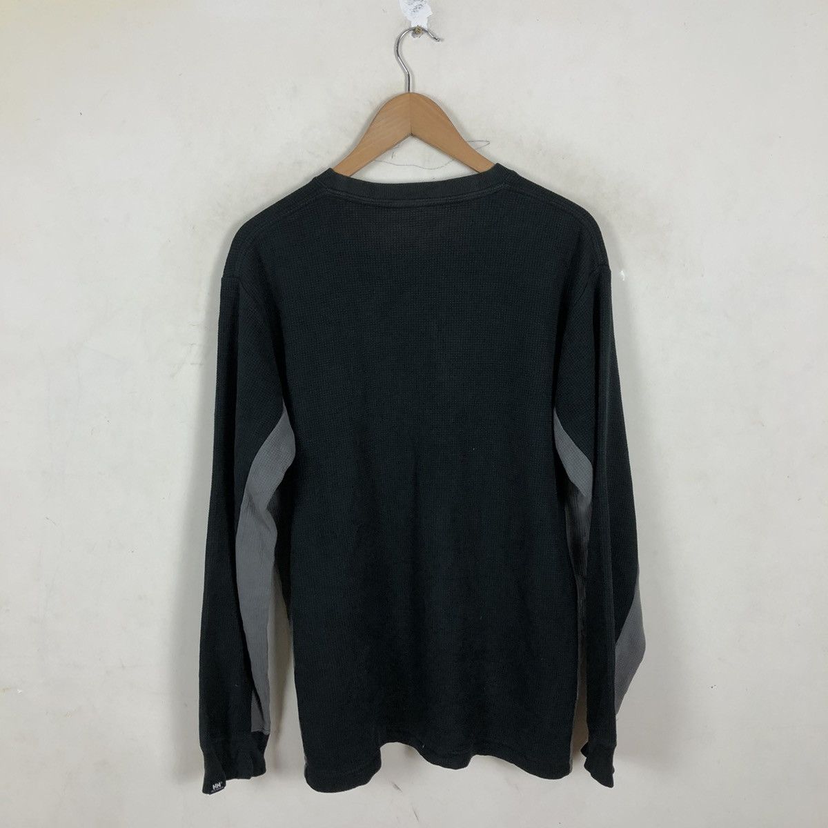 Helly Hansen LONG SLEEVE HELLY HANSEN SMALL LOGO Size US L / EU 52-54 / 3 - 7 Thumbnail