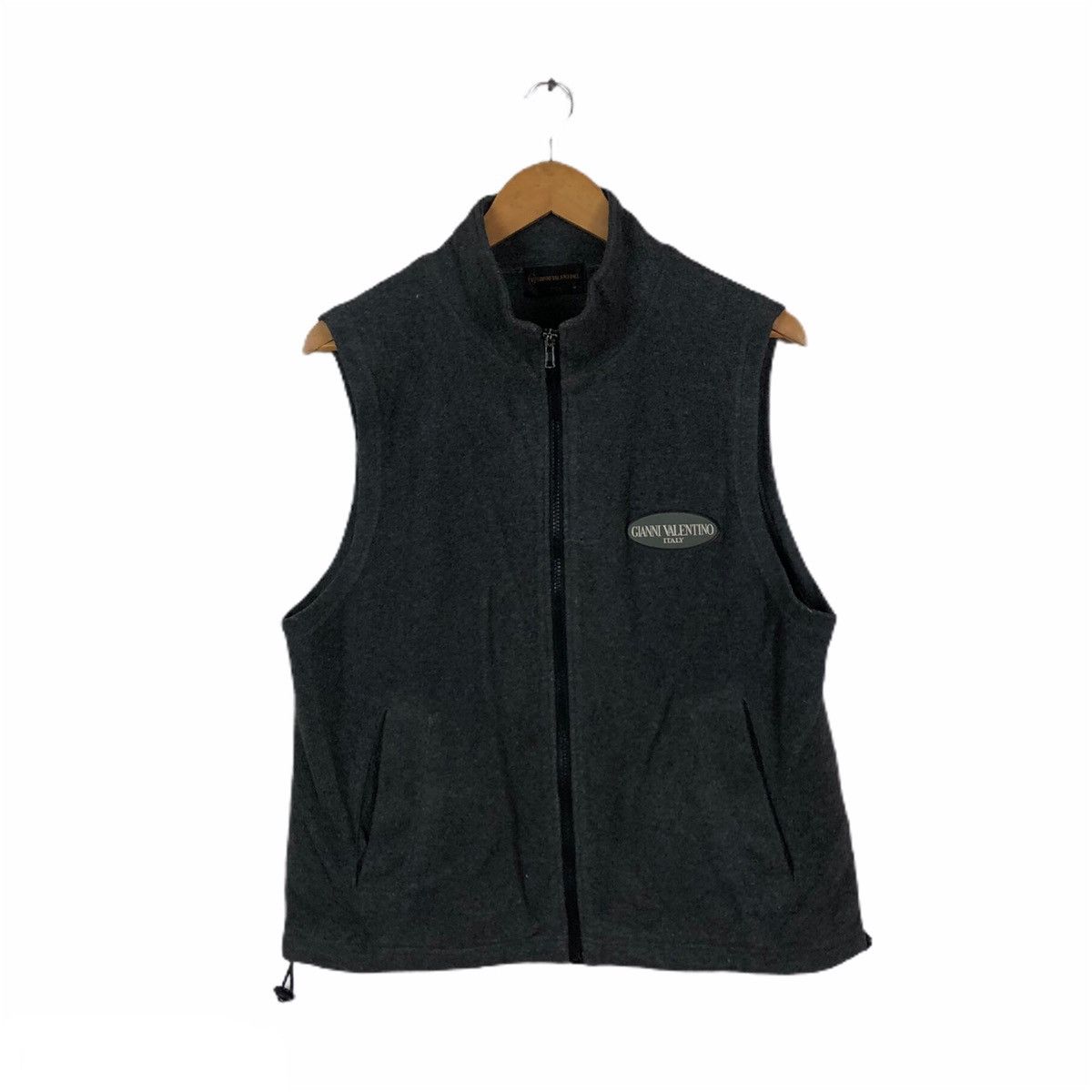 Japanese Brand SLEEVELESS VEST VINTAGE GIANNI VALENTINO Size US M / EU 48-50 / 2 - 1 Thumbnail