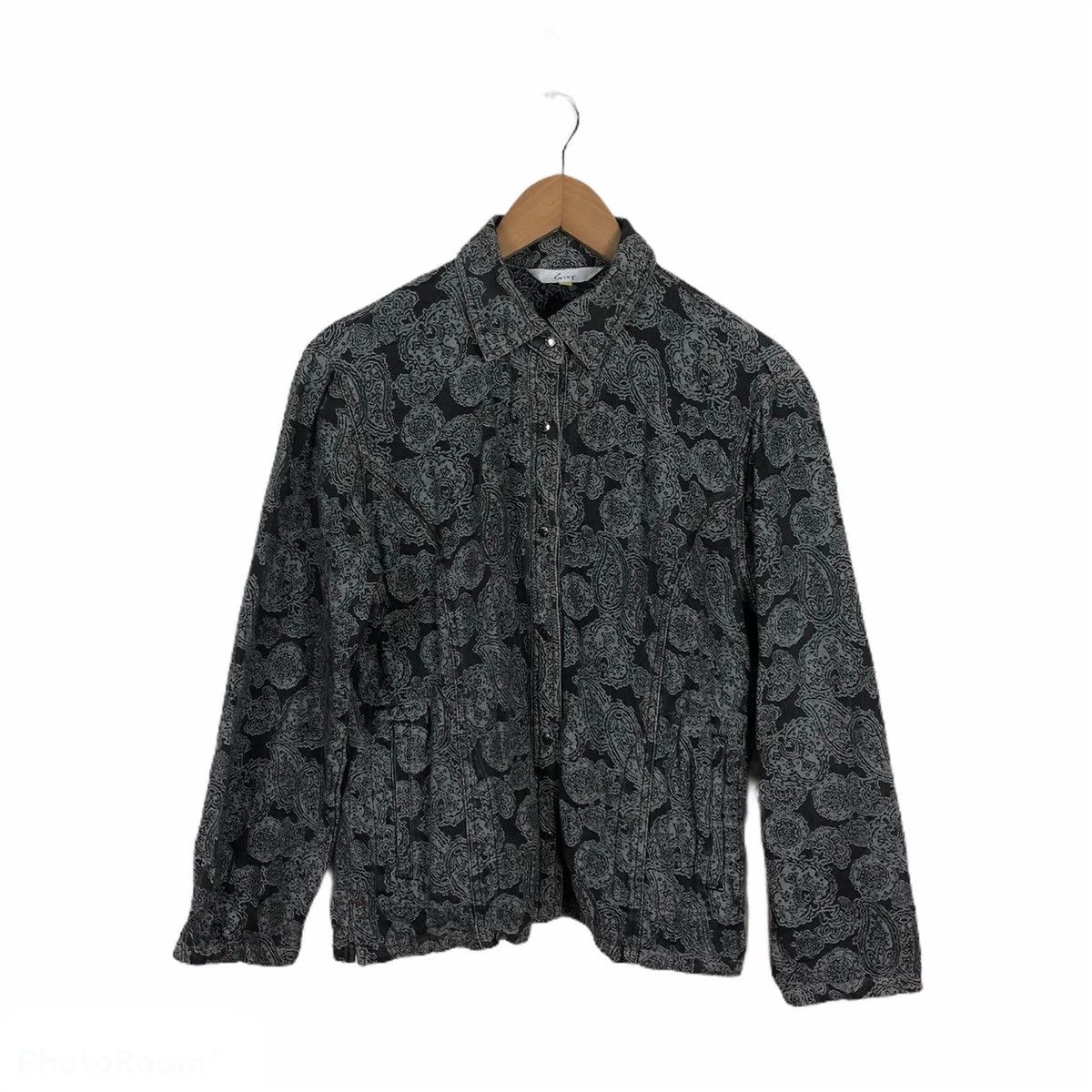 Japanese Brand GIVY BUTTON JACKET BANDDANA DESIGN Size US S / EU 44-46 / 1 - 1 Thumbnail