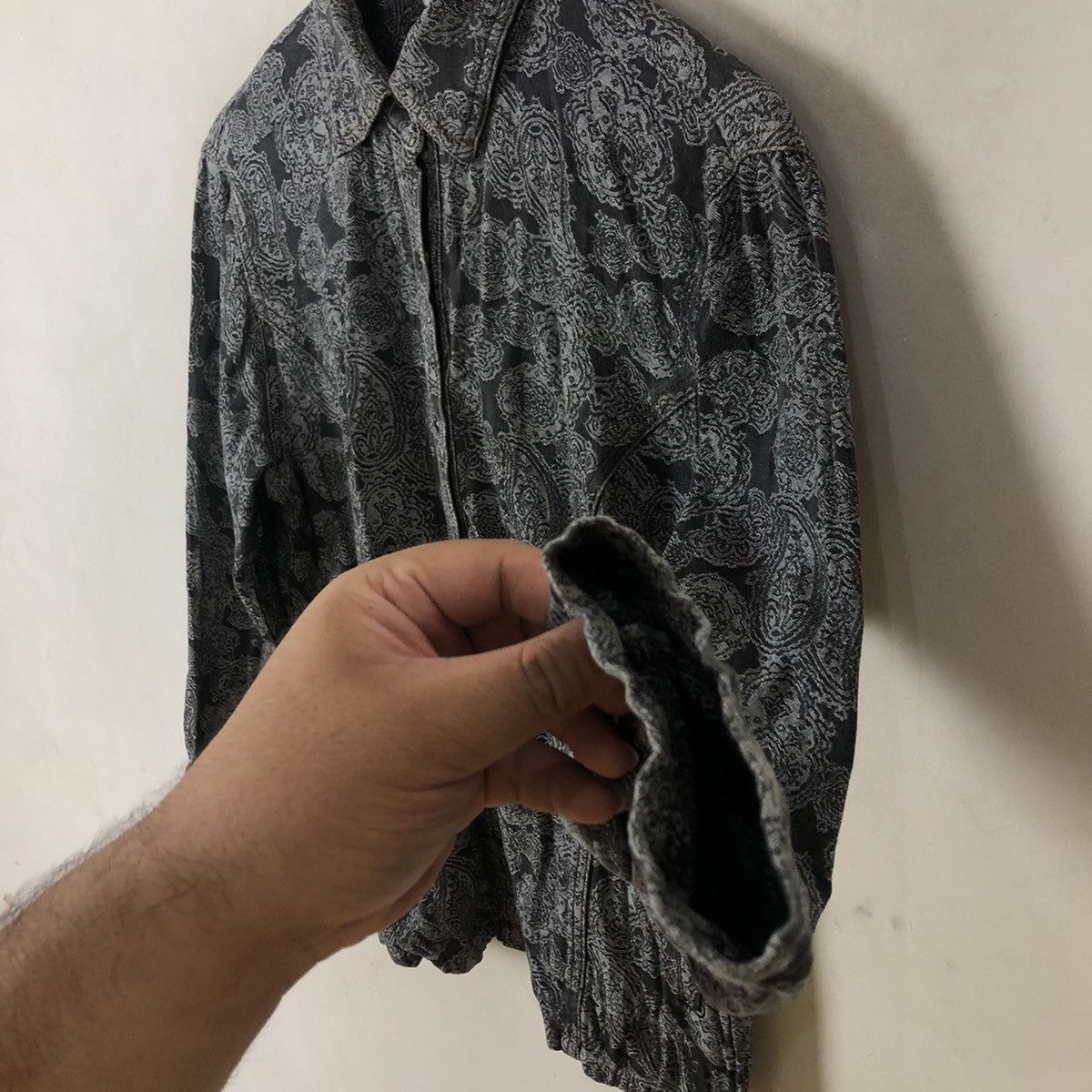 Japanese Brand GIVY BUTTON JACKET BANDDANA DESIGN Size US S / EU 44-46 / 1 - 5 Thumbnail
