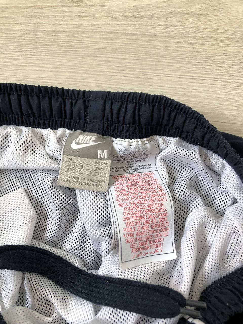 Vintage Vintage Nike Shorts Size US 34 / EU 50 - 5 Thumbnail