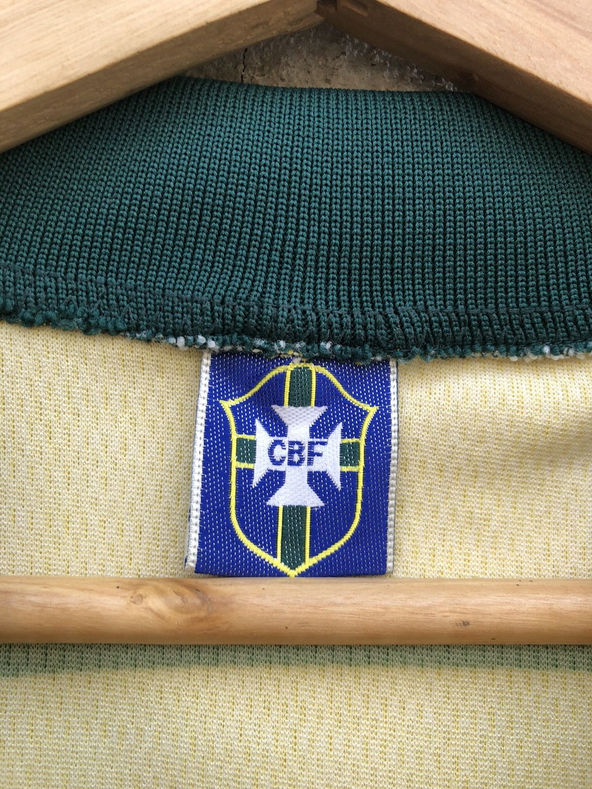 Vintage Rare‼️ Vintage Brazil Bootleg Jersey Size US L / EU 52-54 / 3 - 4 Thumbnail